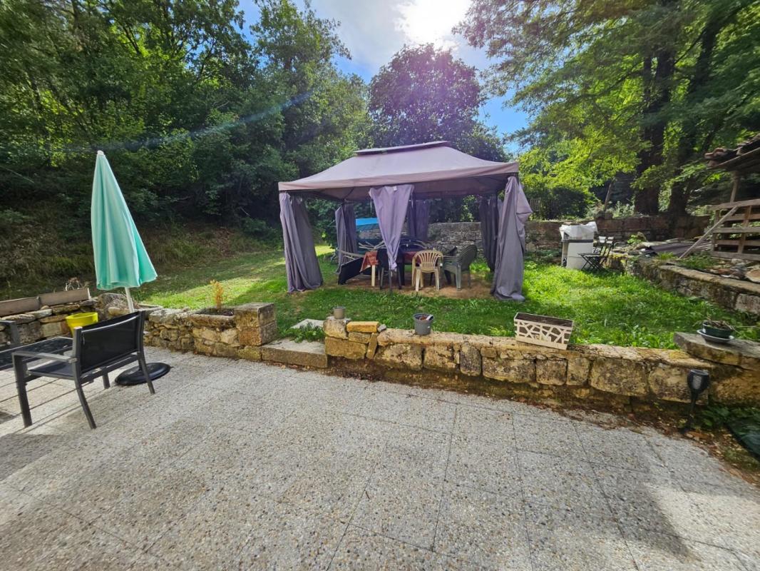 4 bedroom maison situee en campagne in Bassilac, Dordogne, France