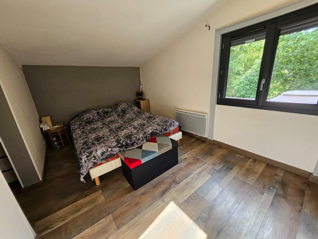 4 bedroom maison situee en campagne in Bassilac, Dordogne, France