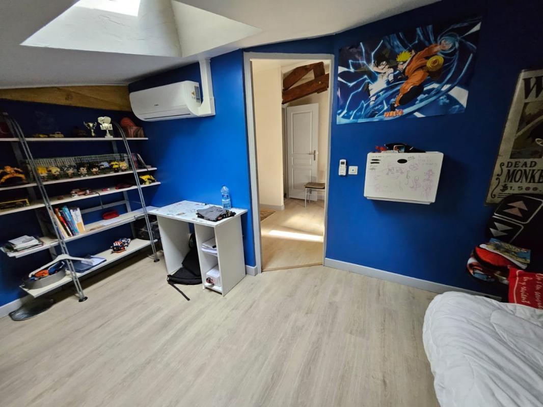 4 bedroom maison situee en campagne in Bassilac, Dordogne, France