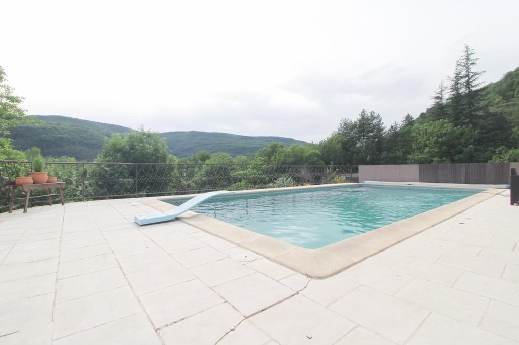 3 bedroom maison in Saint Affrique, Aveyron, France