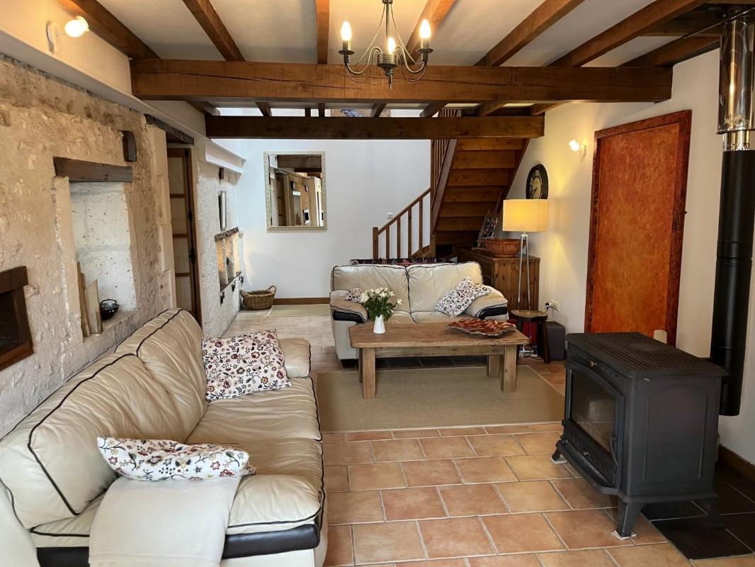 3 bedroom maison in Saint Paul Lizonne, Dordogne, France