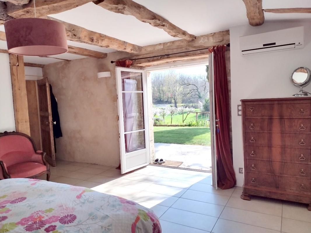 4 bedroom maison de campagne in Cahuzac Sur Vere, Tarn, France