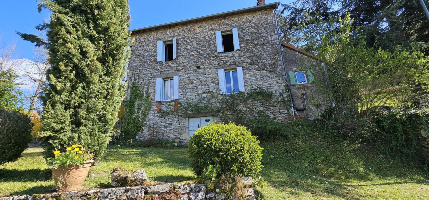 3 bedroom maison in Cenevieres, Lot, France