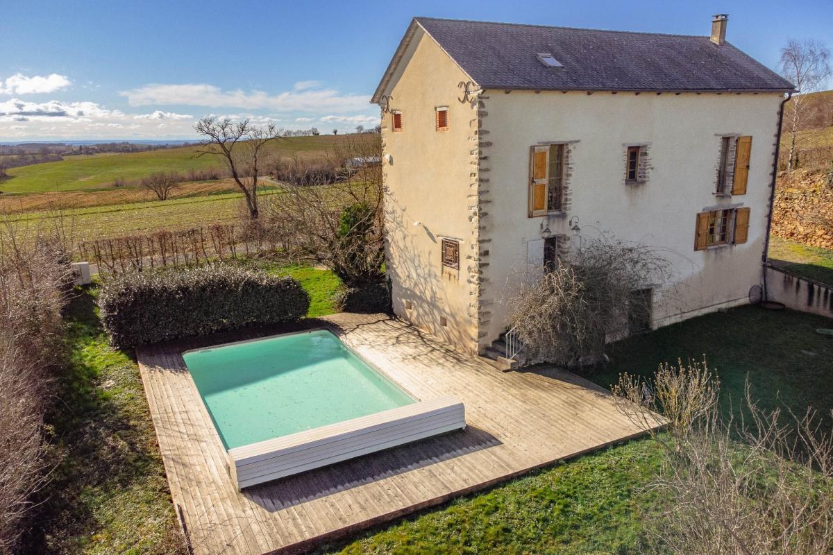 4 bedroom maison de campagne in Tanus, Tarn, France