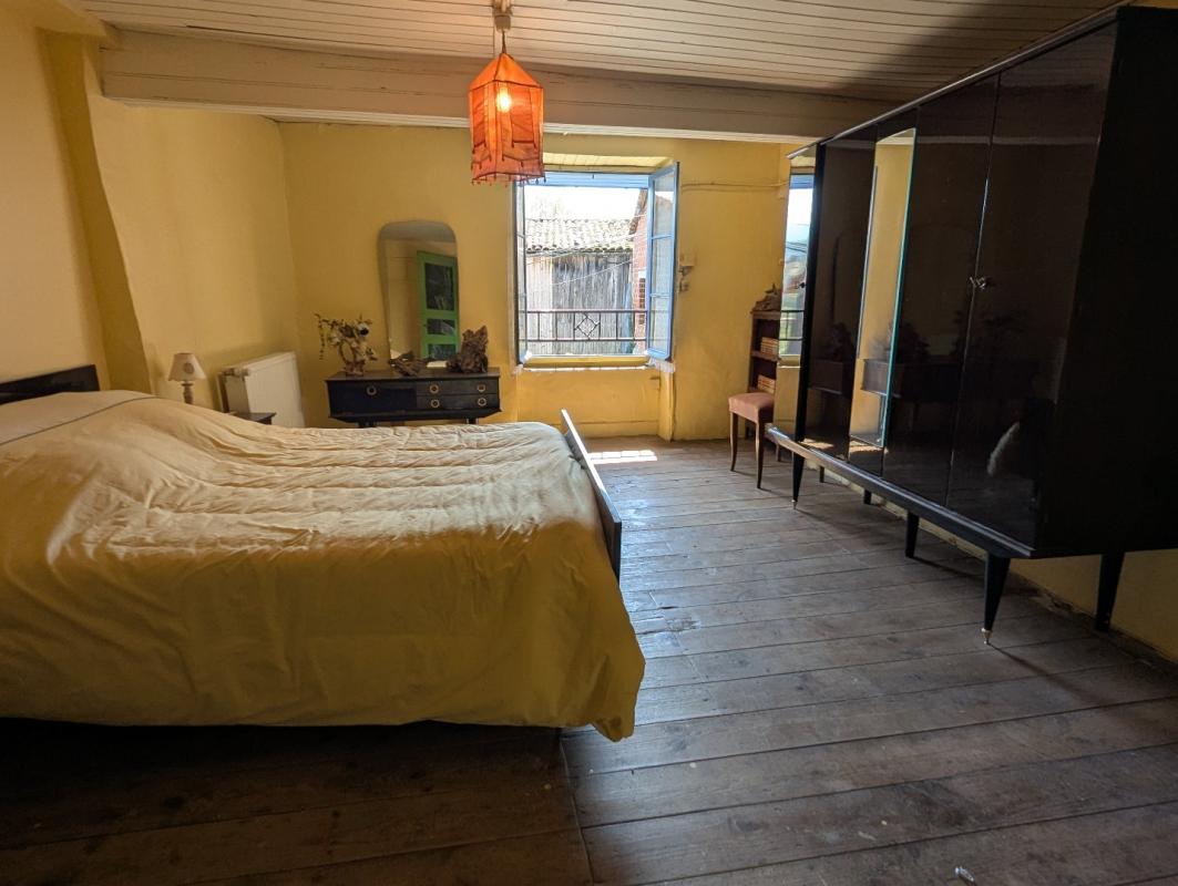 2 bedroom maison de village in Le Mas D’azil, Ariège, France