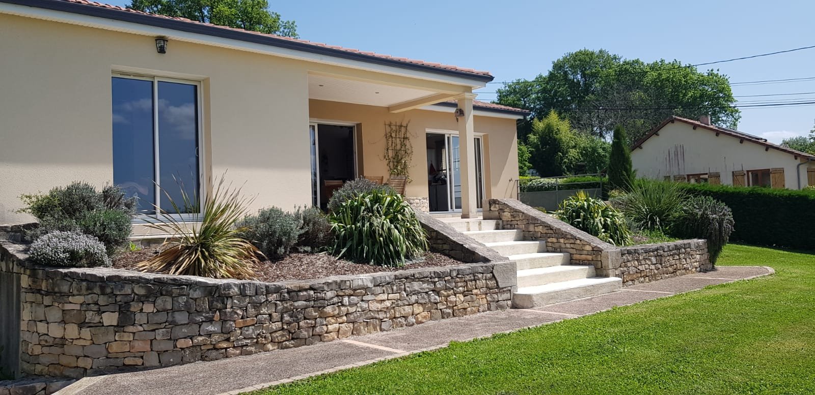 3 bedroom maison neuve in Figeac, Lot, France