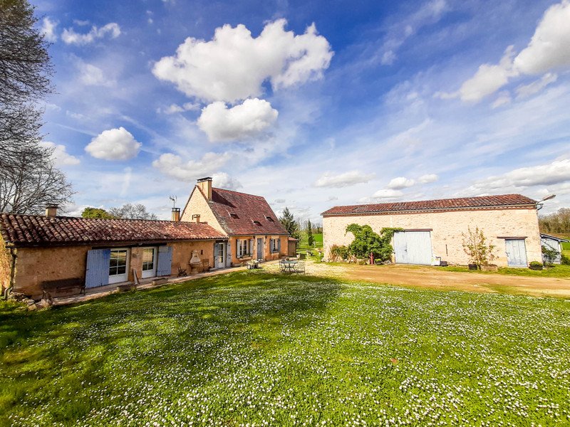 3 bedroom corps de ferme in Antonne Et Trigonant, Dordogne, France