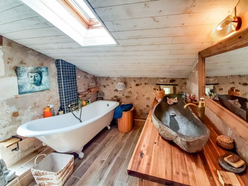 3 bedroom corps de ferme in Antonne Et Trigonant, Dordogne, France