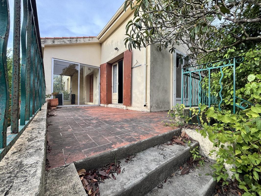 4 bedroom maison a renover in Saint Genies De Fontedit, Hérault, France