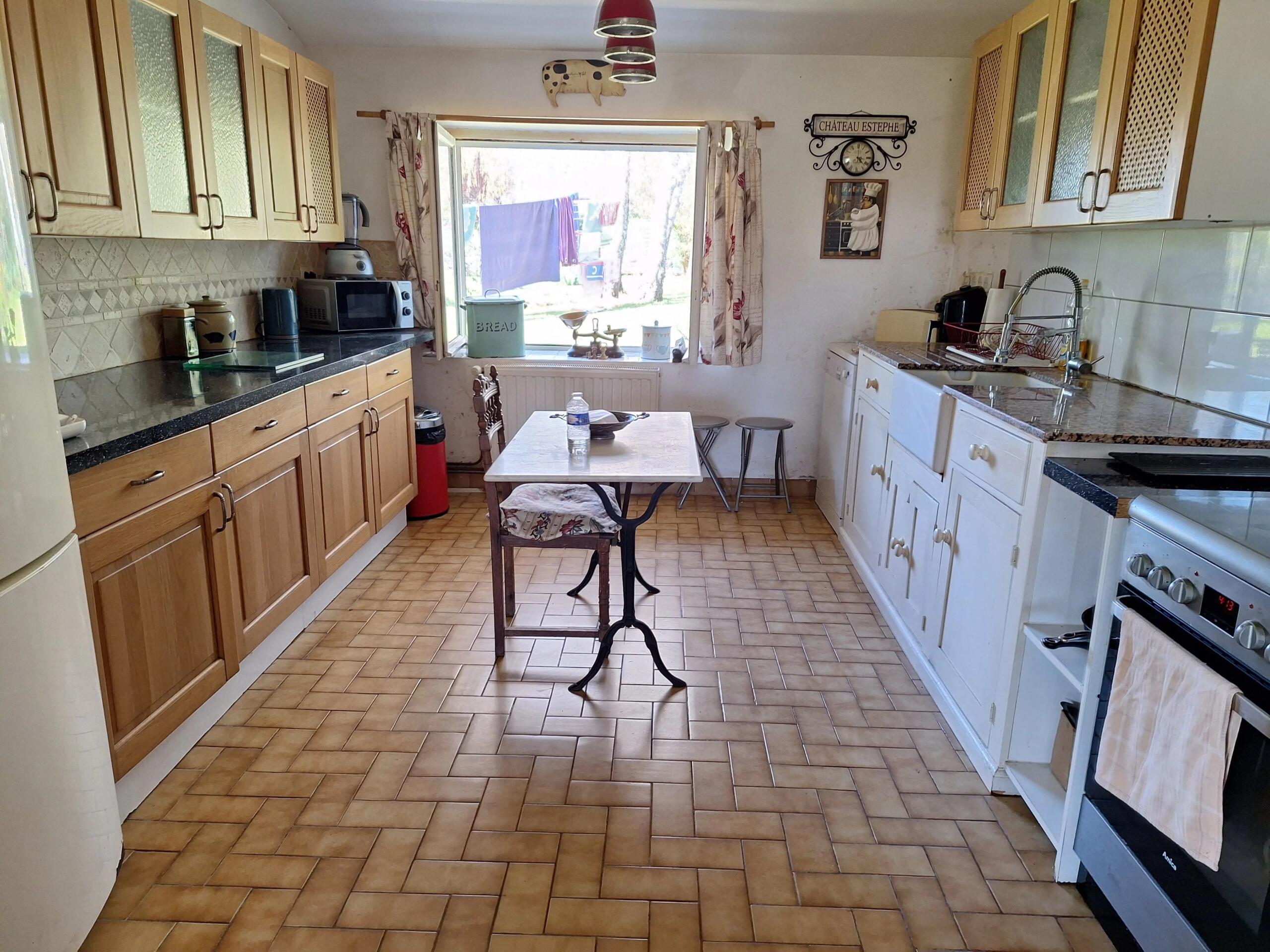 Charming 2 bed village house with garden, Poitou-Charentes – France – BVI85041