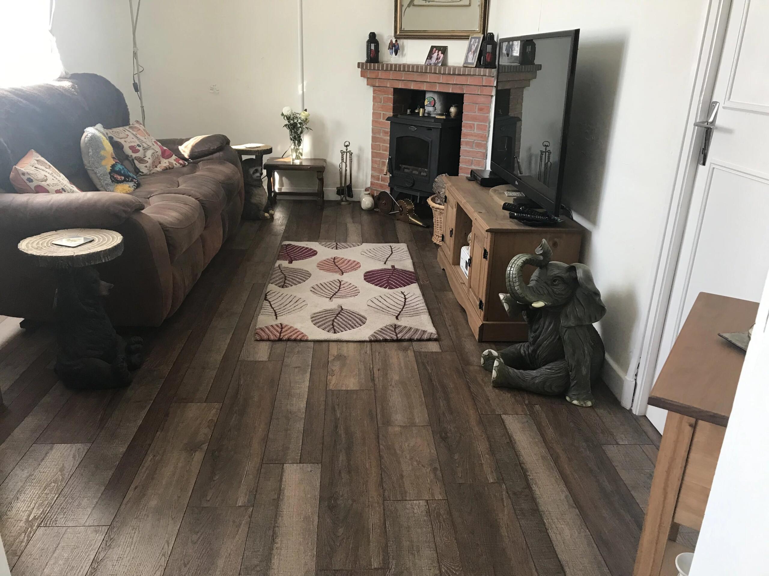 Detached fully Renovated townhouse in the heart of Lussac Les Eglises, Limousin – France – BVI84960