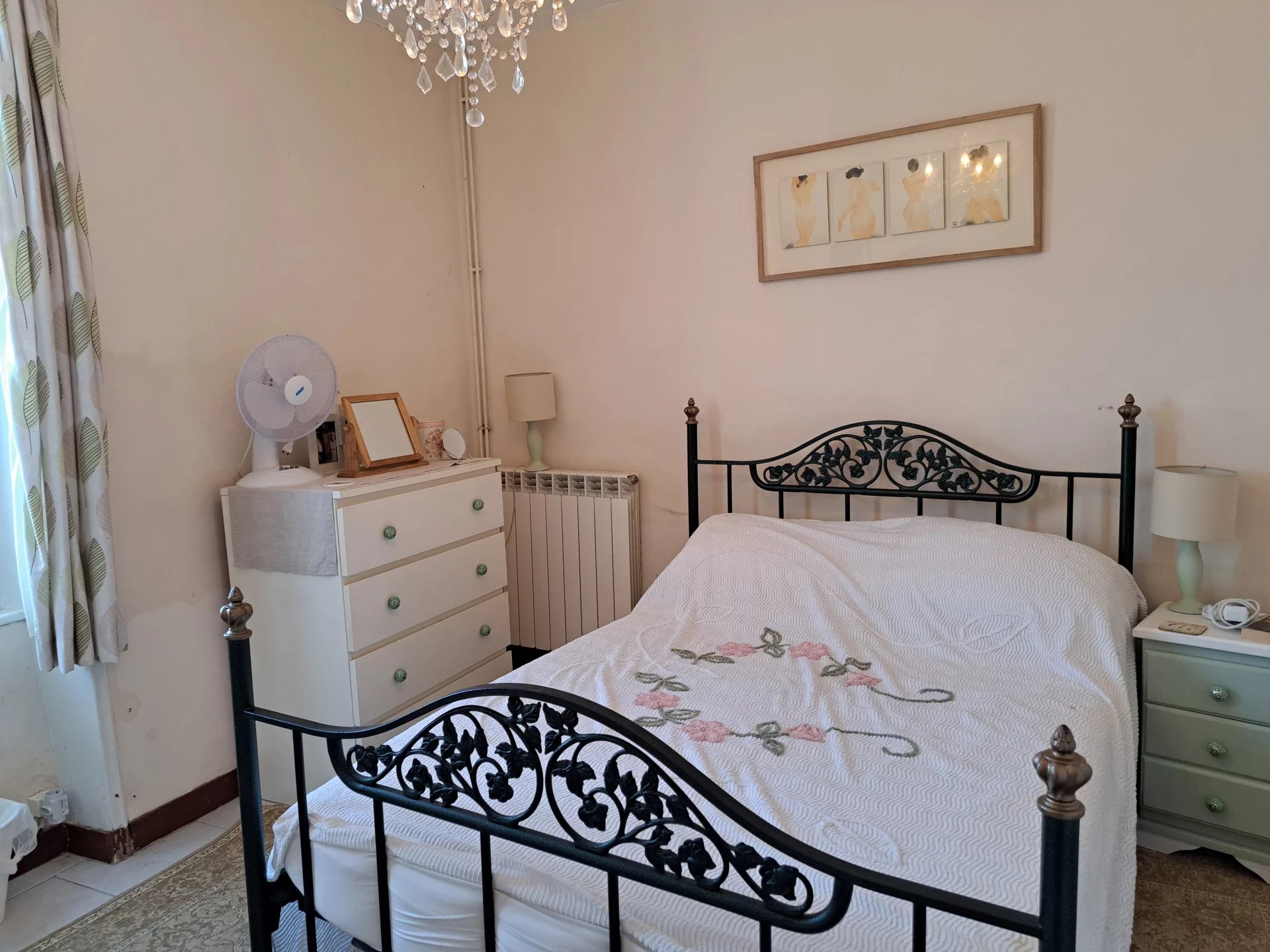 Charming detached cottage in a popular village, Poitou-Charentes – France – BVI79972