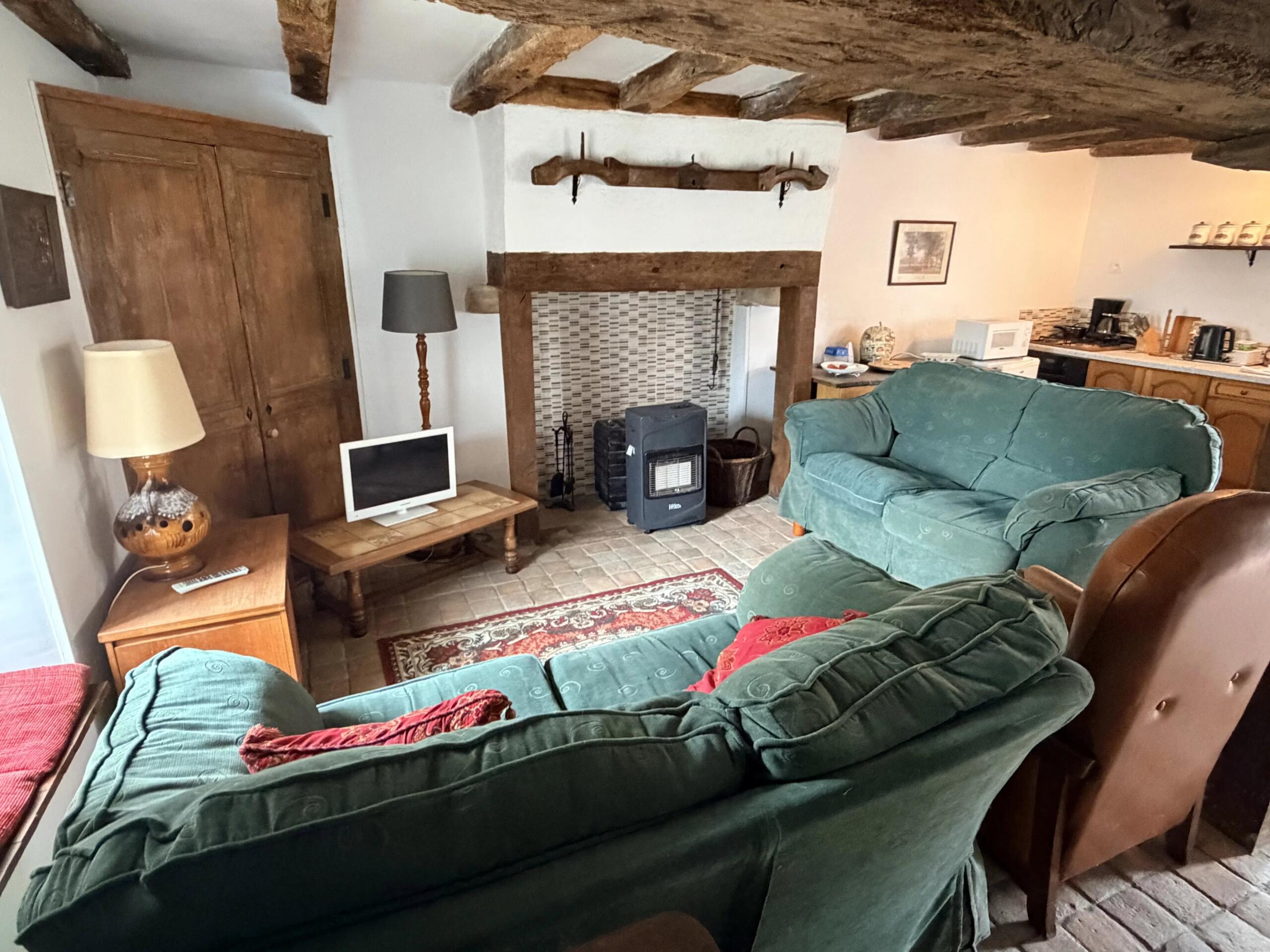 Countryside house with attached guest house, land and paddocks, Limousin – France – BVI84990