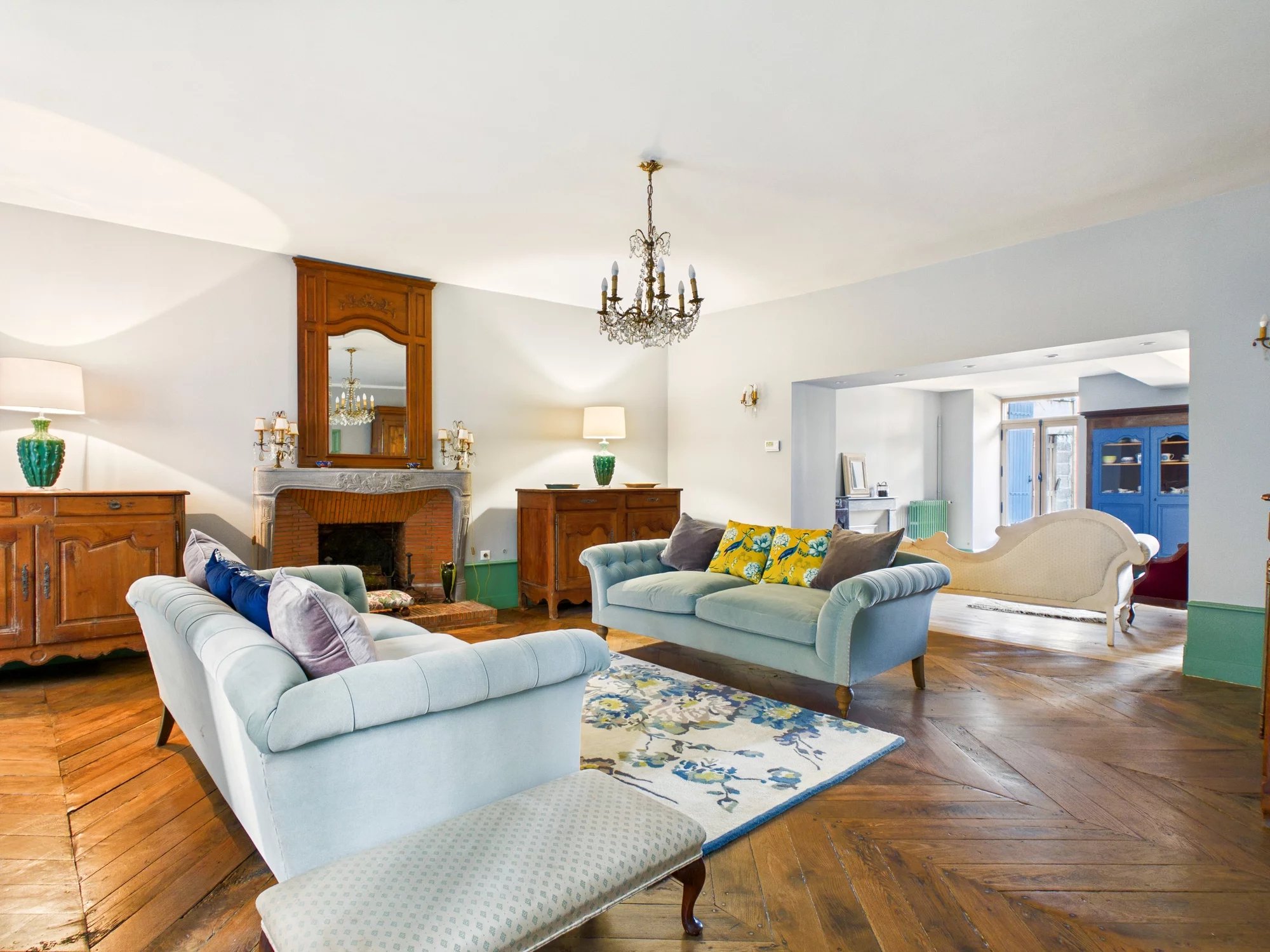 Stunning example of this large period house dating back to 1700’s, Limousin – France – BVI84963