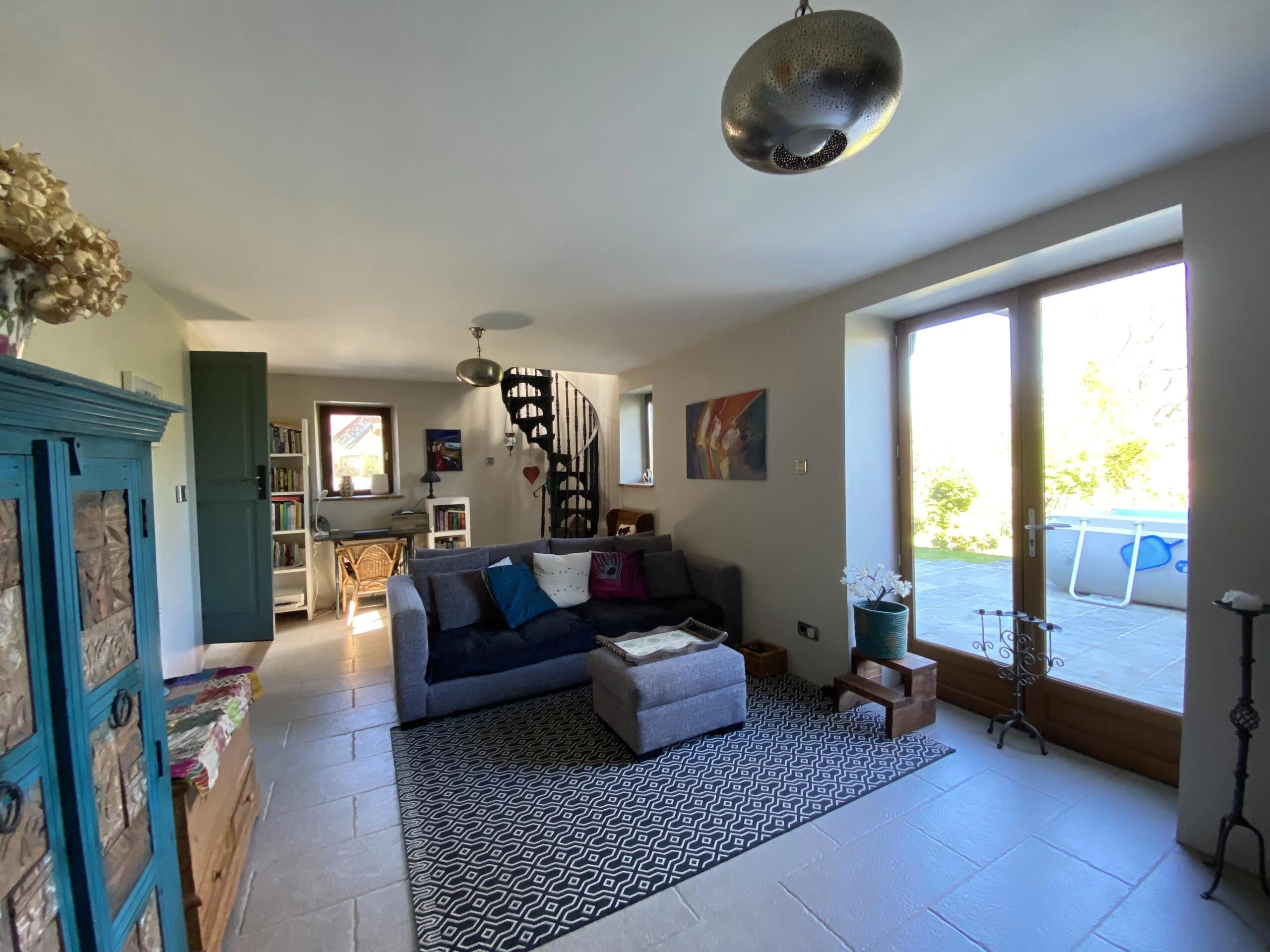 A true countryside gem, a 3-bedroom house with a large garden, barn and amazing views, Limousin – France – BVI84799