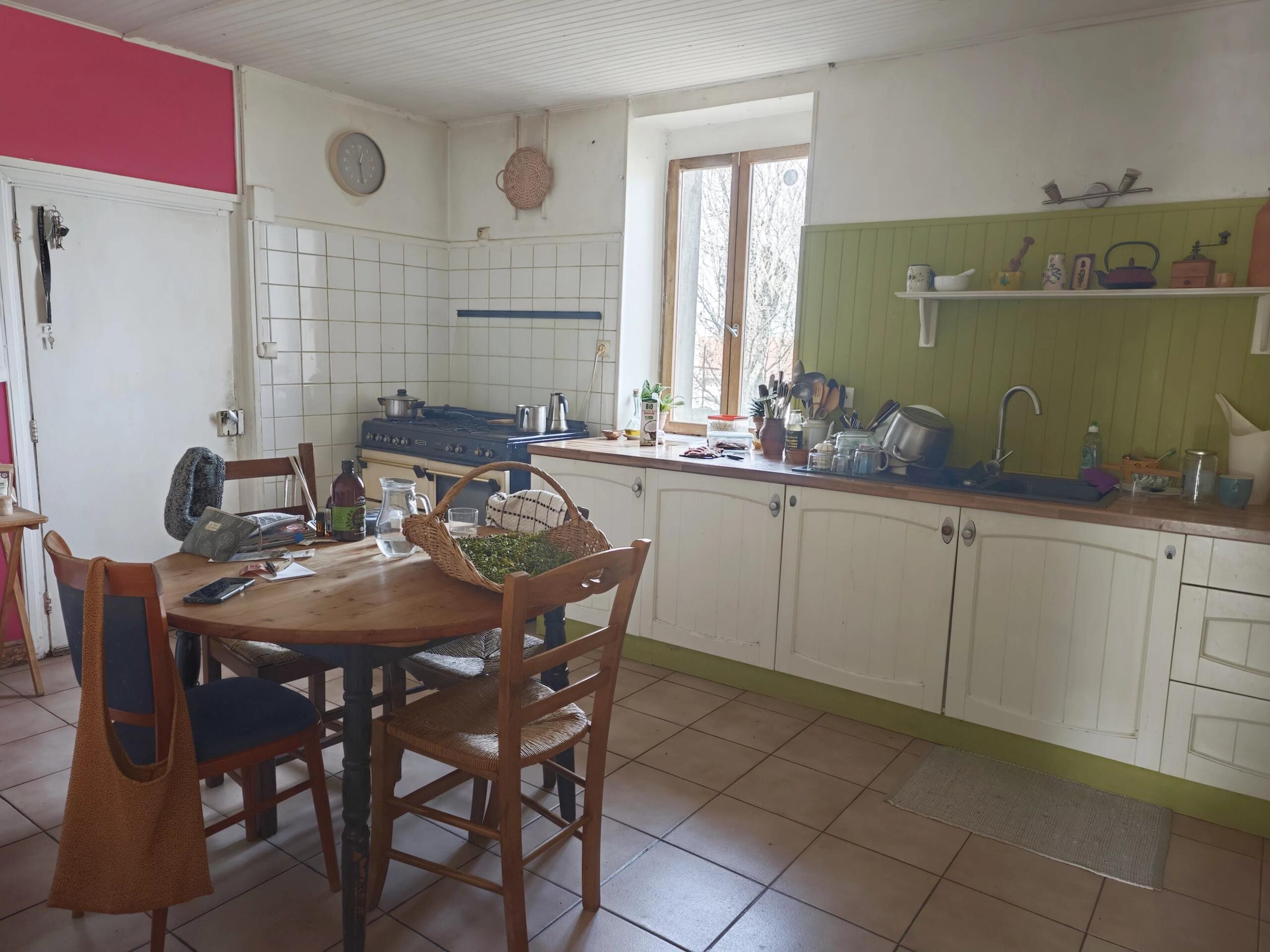 Former winegrowers house with attached barn and various parcels of land, Languedoc-Roussillon – France – BVI84435