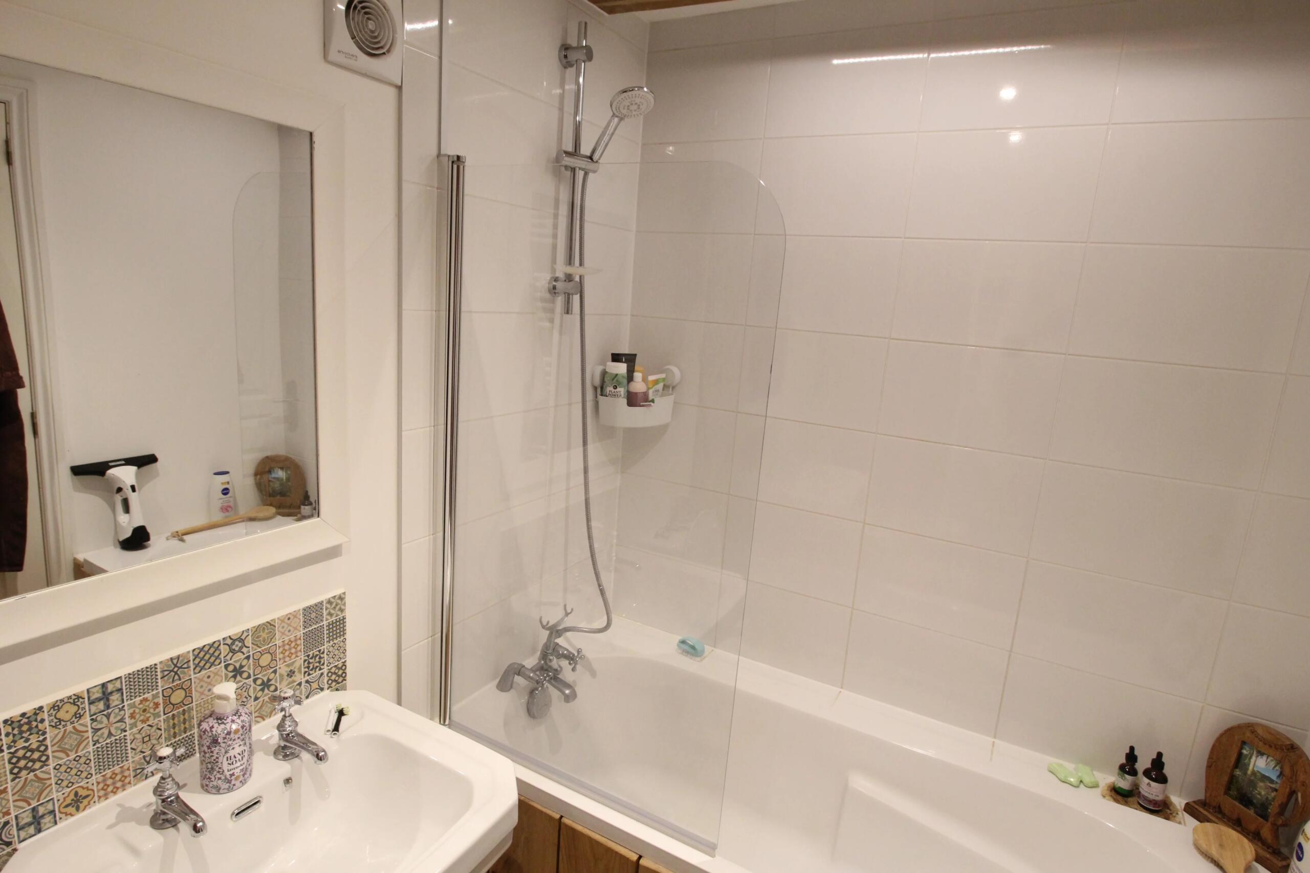 Charming 4-Bedroom Farmhouse with Large Barns and Scenic Land, Poitou-Charentes – France – BVI73240