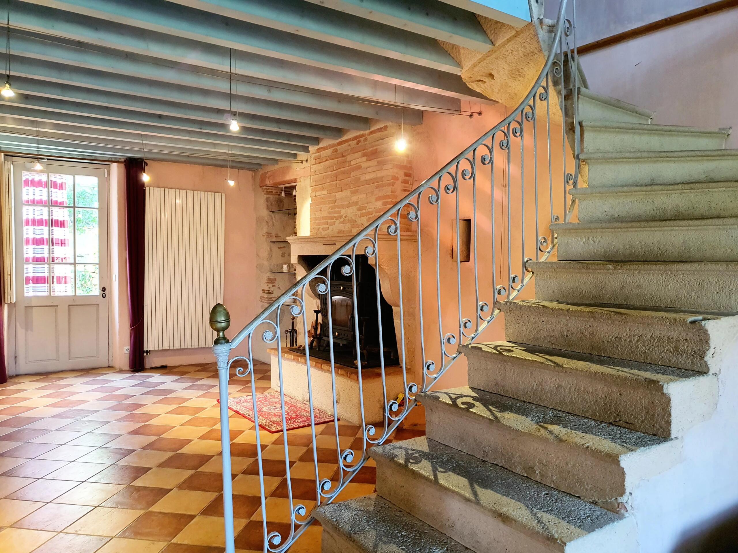 Rare historic 2 bed property, Aquitaine – France – BVI84881