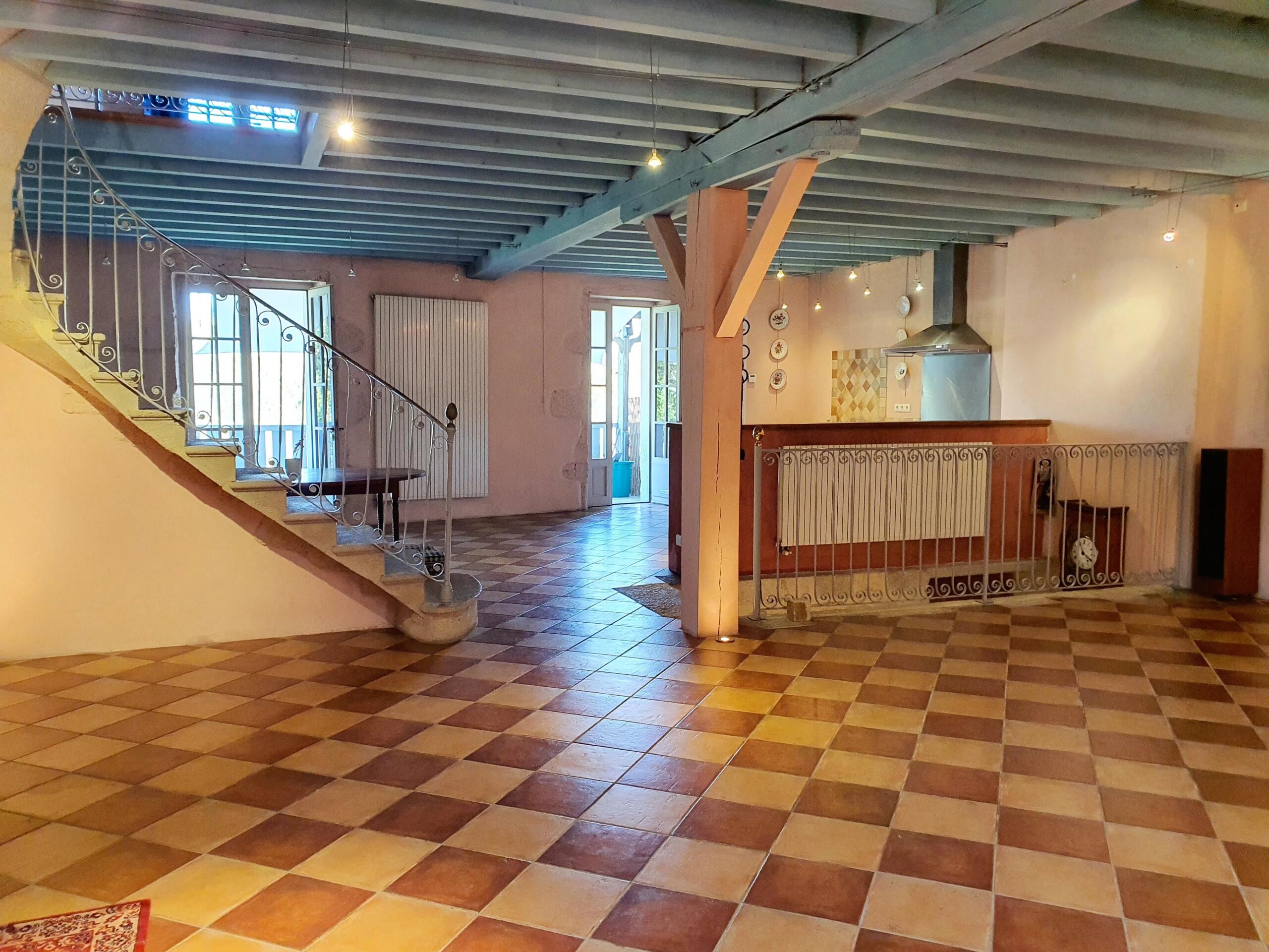 Rare historic 2 bed property, Aquitaine – France – BVI84881