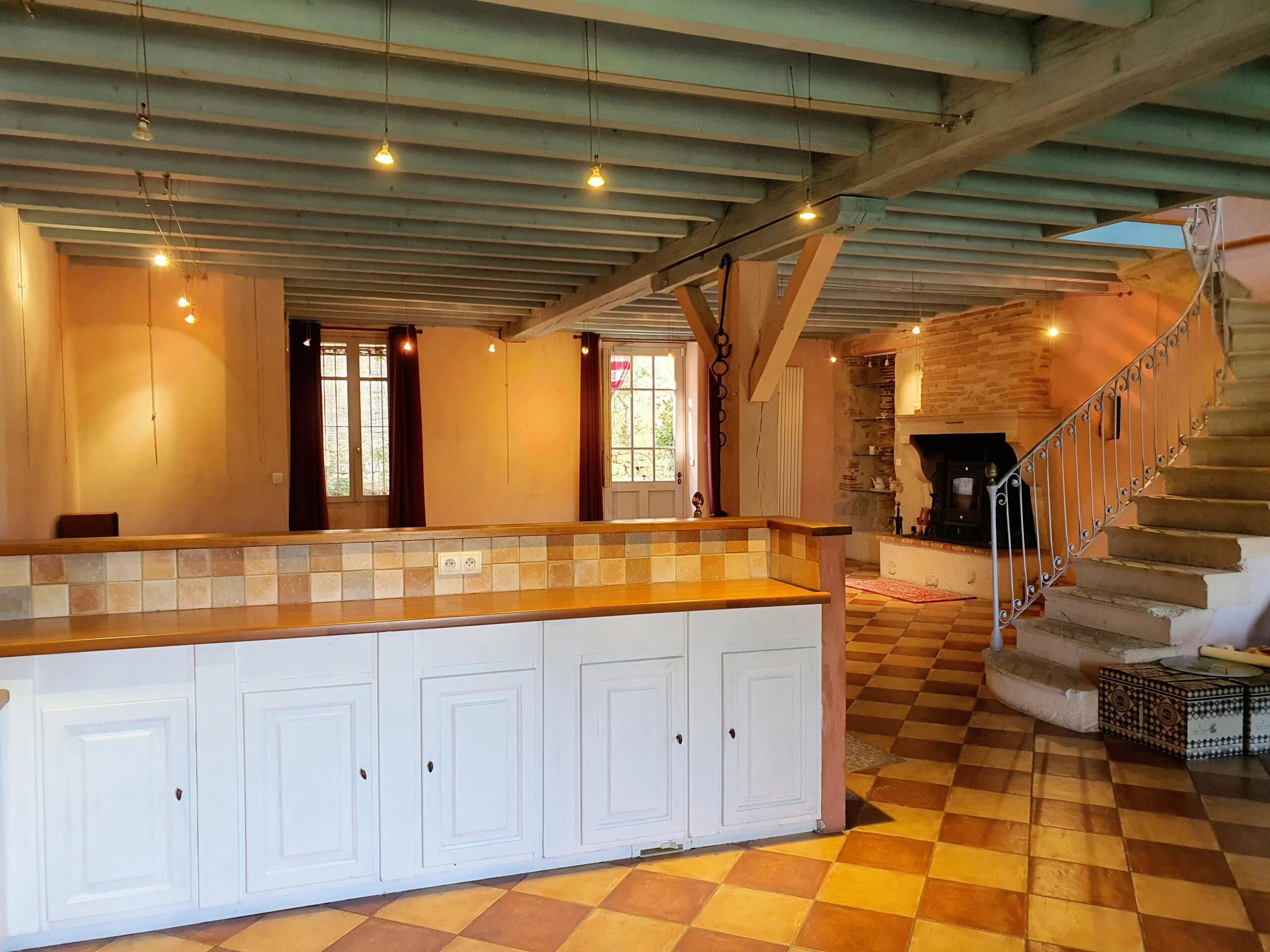 Rare historic 2 bed property, Aquitaine – France – BVI84881