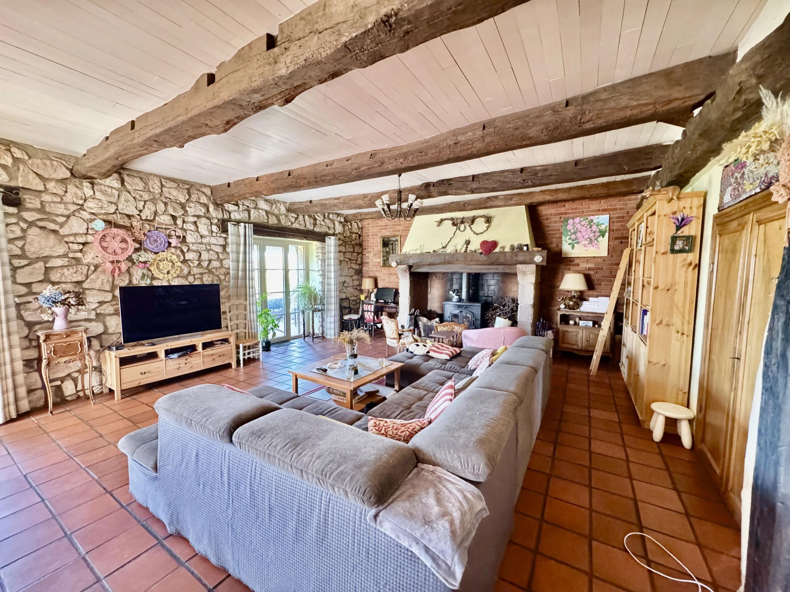 Charming Tarn Stone Property with Gîte, Pool and Stable, Midi-Pyrénées – France – BVI82693