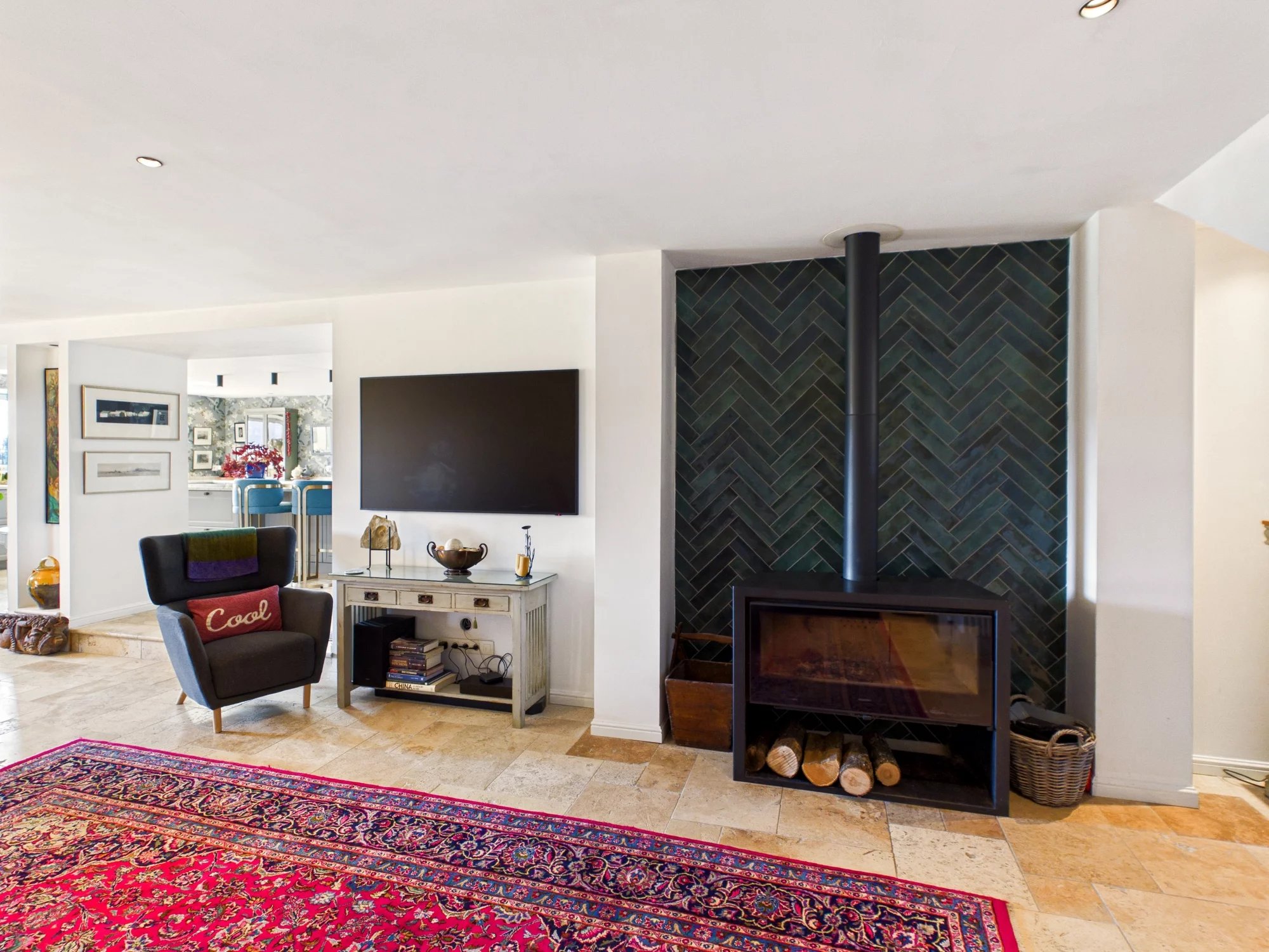 Elegant 5 bed stone house with barn in edge of village setting near Gourdon, Midi-Pyrénées – France – BVI83301