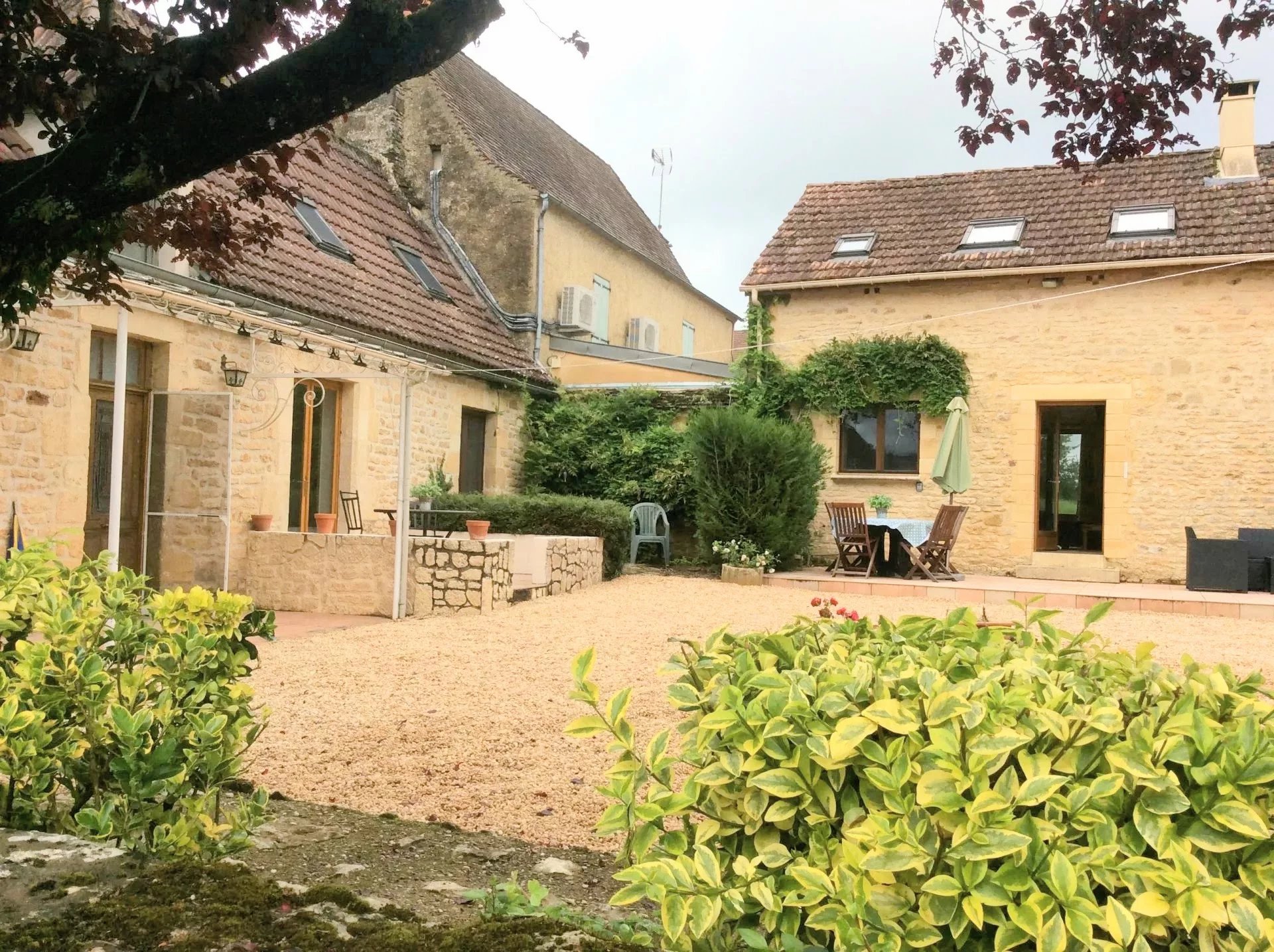 Perfectly Located Close to Sarlat and Montignac – Ensemble of Buildings with Pool, Aquitaine – France – BVI68030