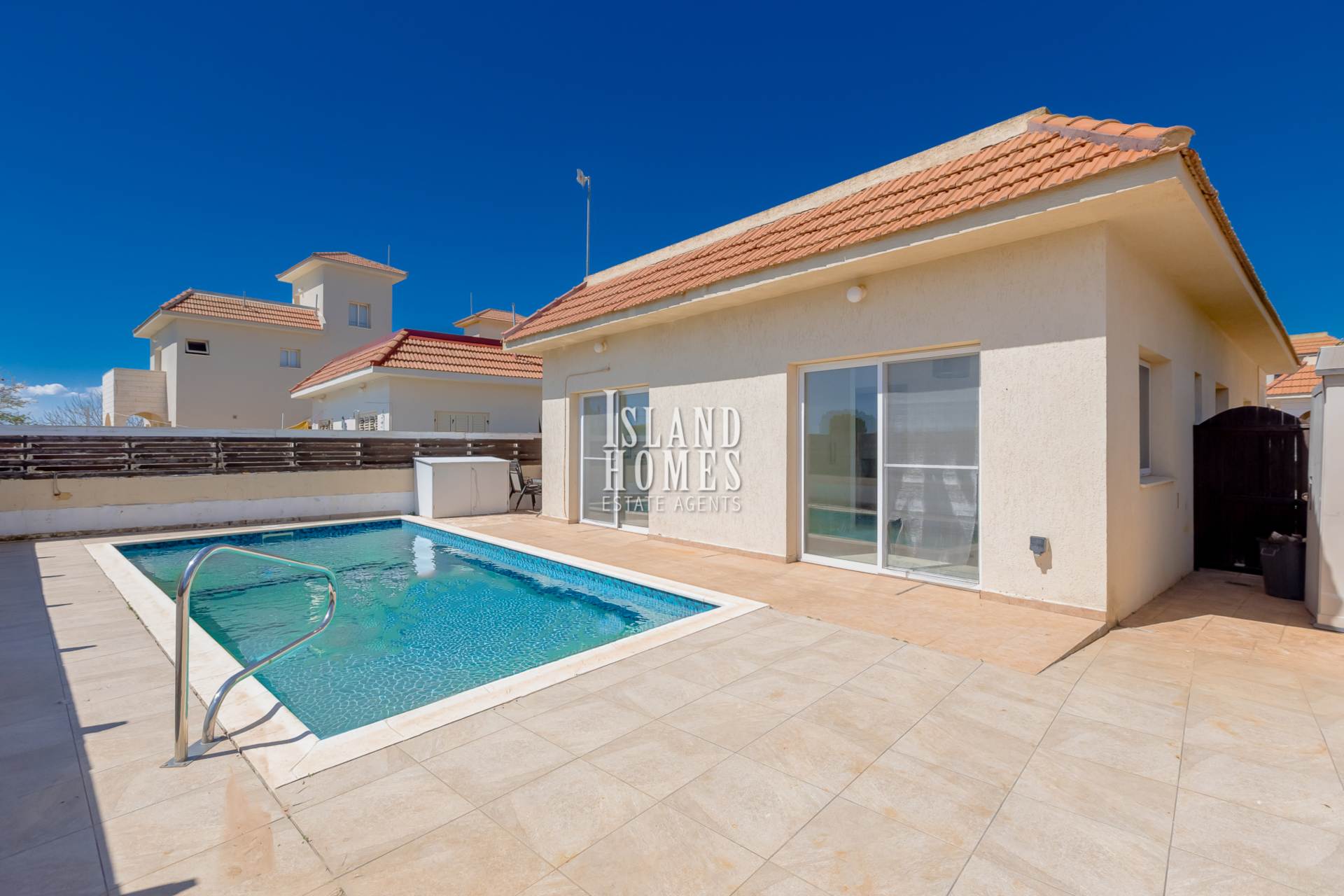 3 bedroom Bungalow in Liopetri, Famagusta, Cyprus – MiL103