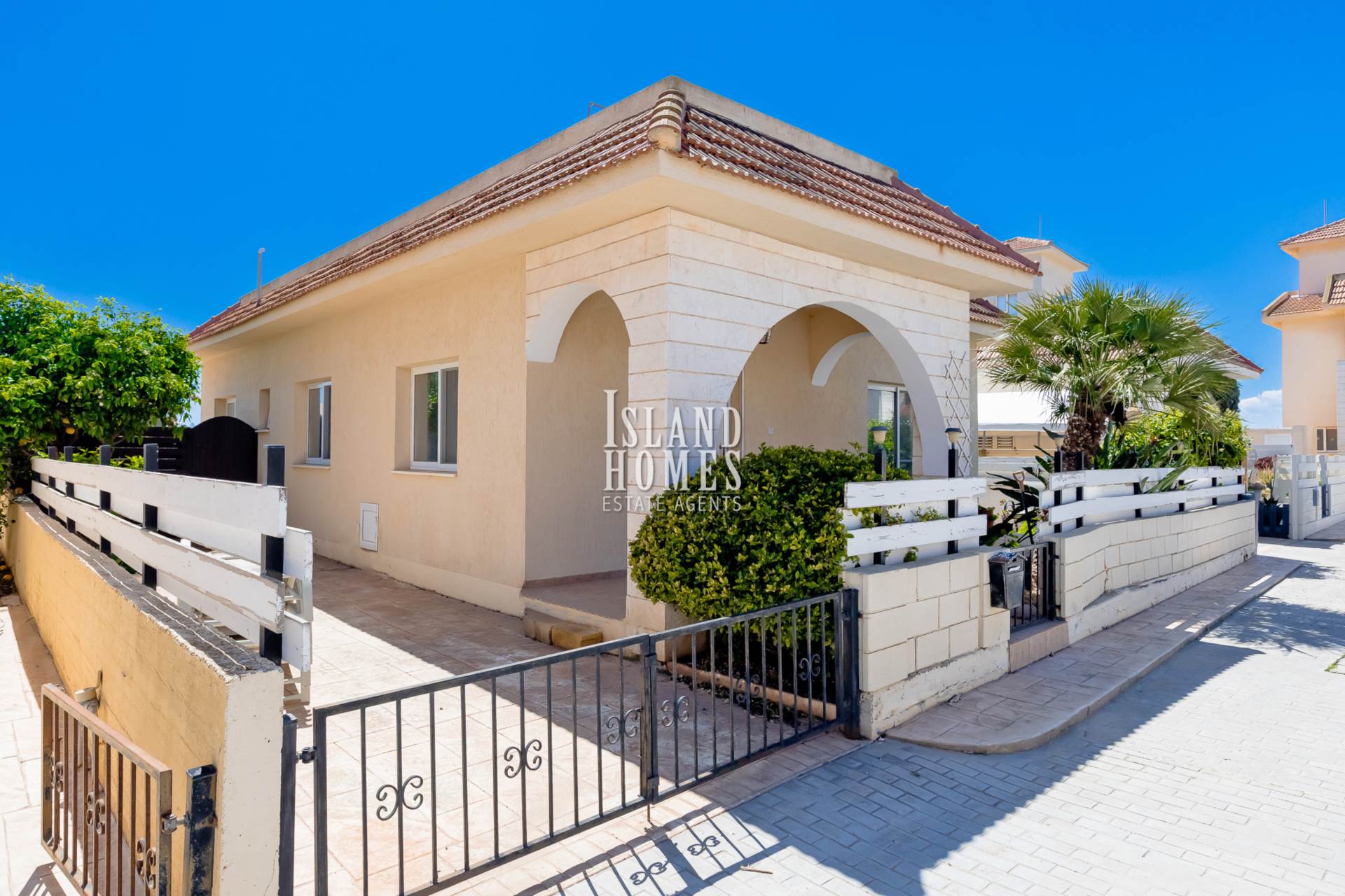 3 bedroom Bungalow in Liopetri, Famagusta, Cyprus – MiL103