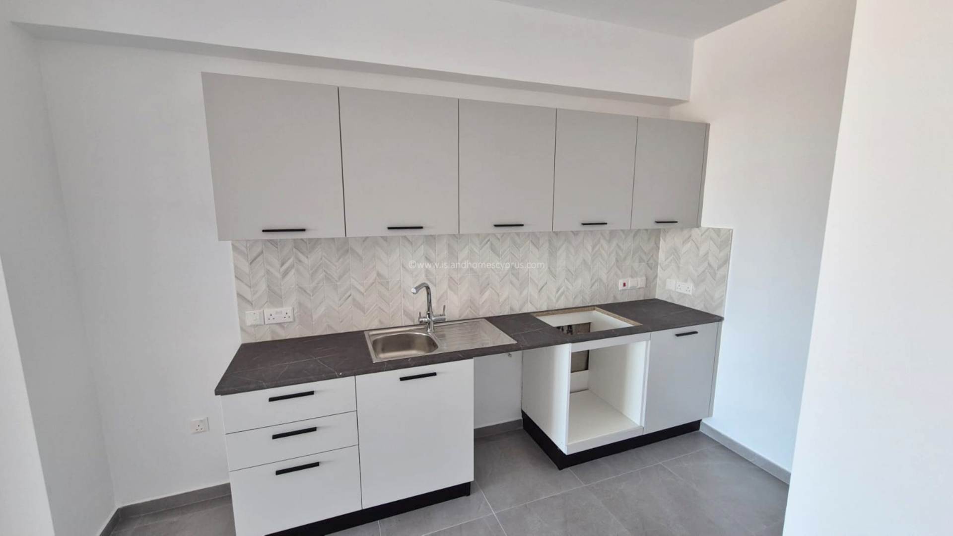 2 bedroom Apartment in Paralimni, Famagusta, Cyprus – EuP106dp