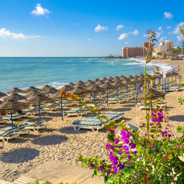Retiring to Spain from the UK: Visas, Costs & Best Places to Live