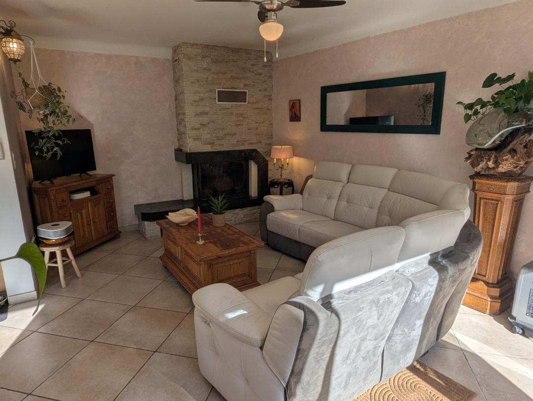 3 bedroom maison in Foix, Ariège, France