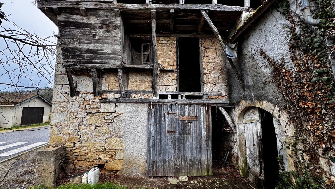 grange in Saint Sulpice, Lot, France