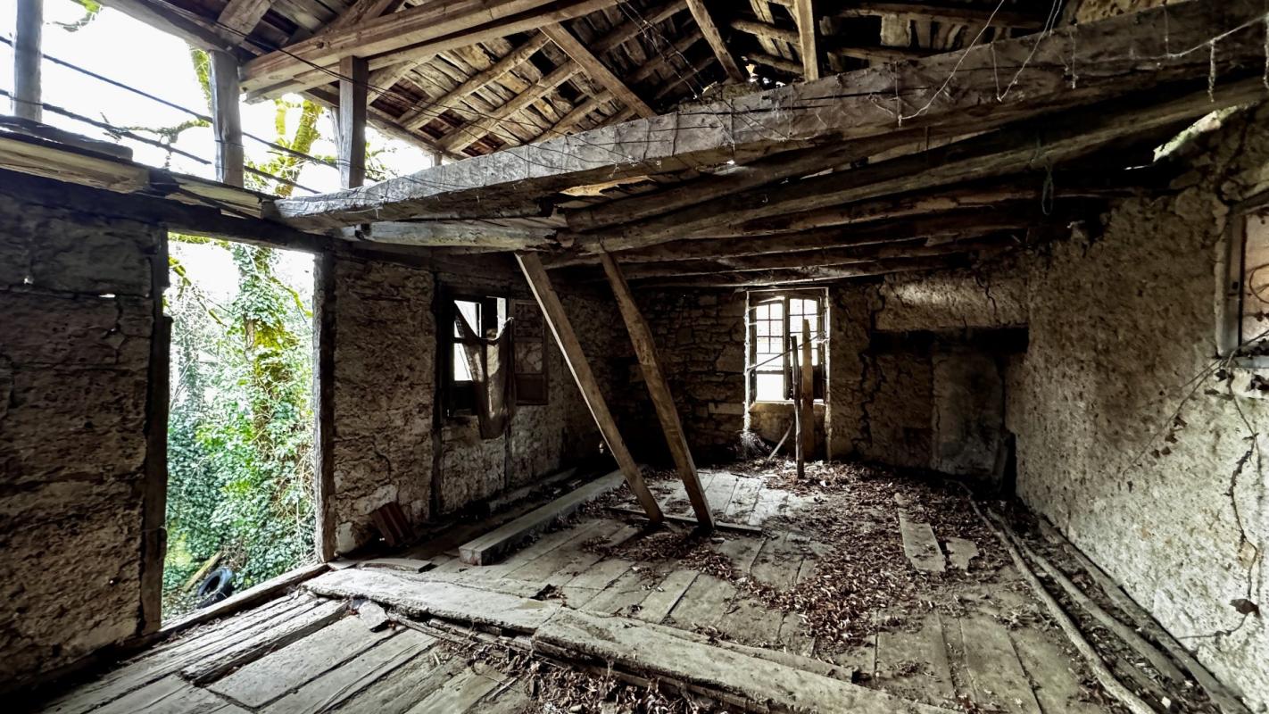 grange in Saint Sulpice, Lot, France