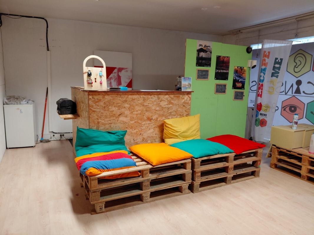 local d’activite in Aurillac, Cantal, France