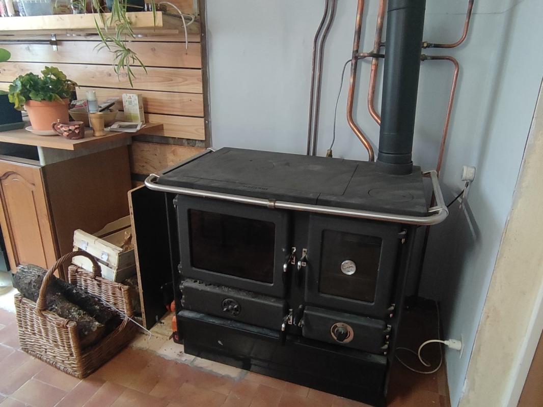 6 bedroom maison in Villeneuve D’olmes, Ariège, France