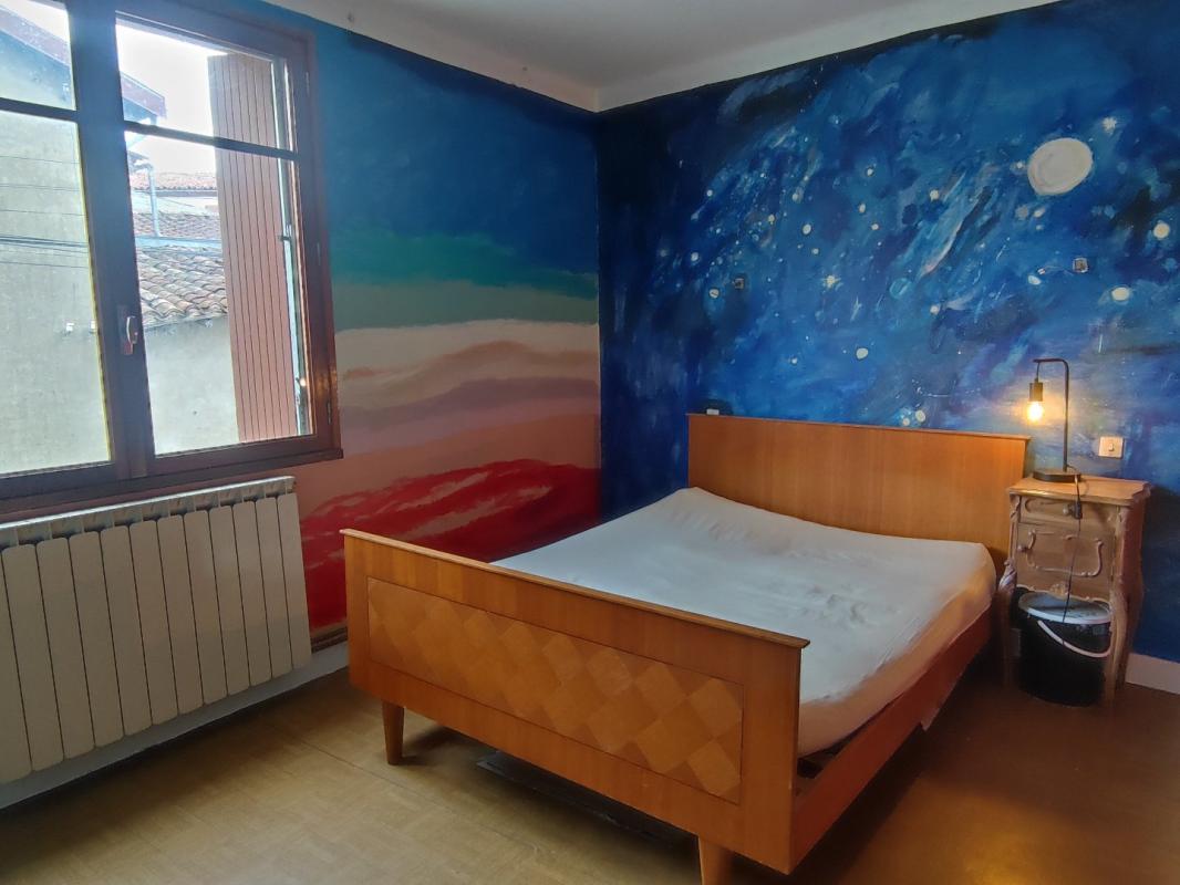 6 bedroom maison in Villeneuve D’olmes, Ariège, France