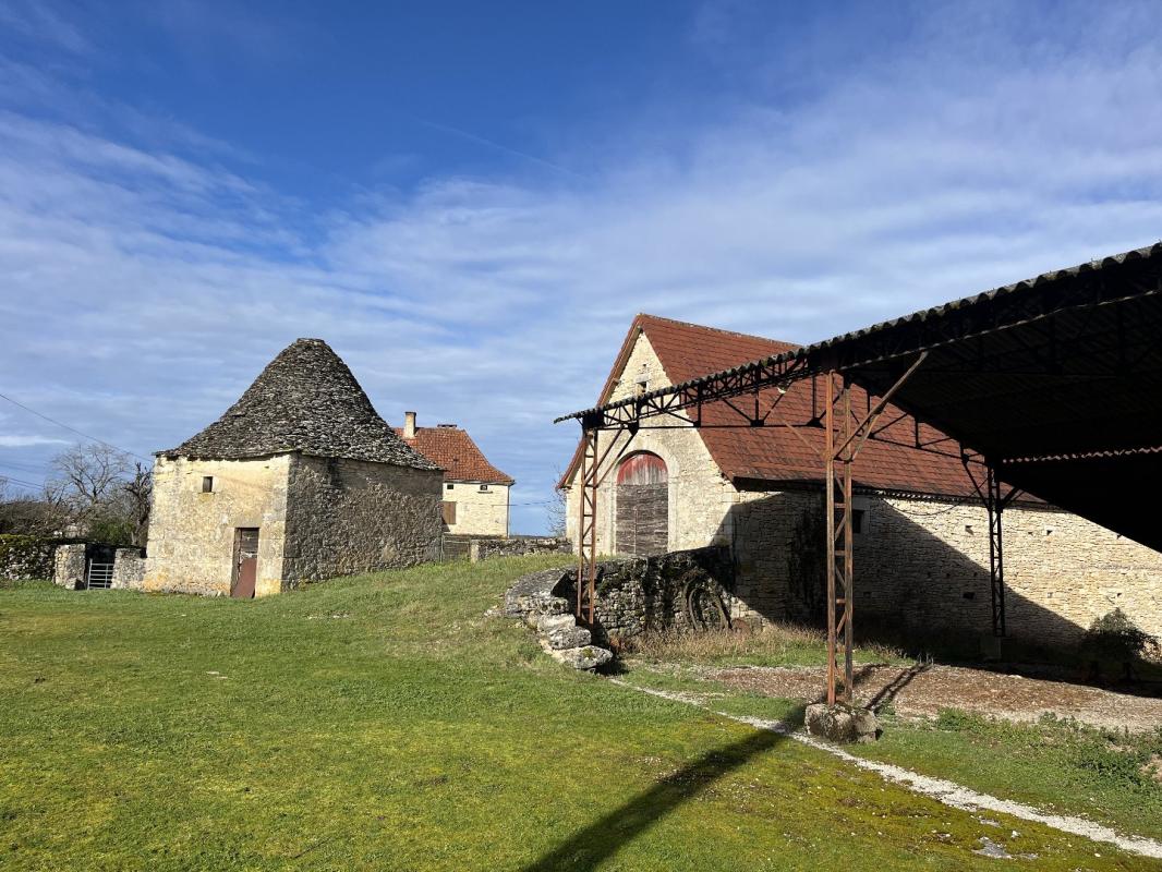 2 bedroom corps de ferme in Livernon, Lot, France