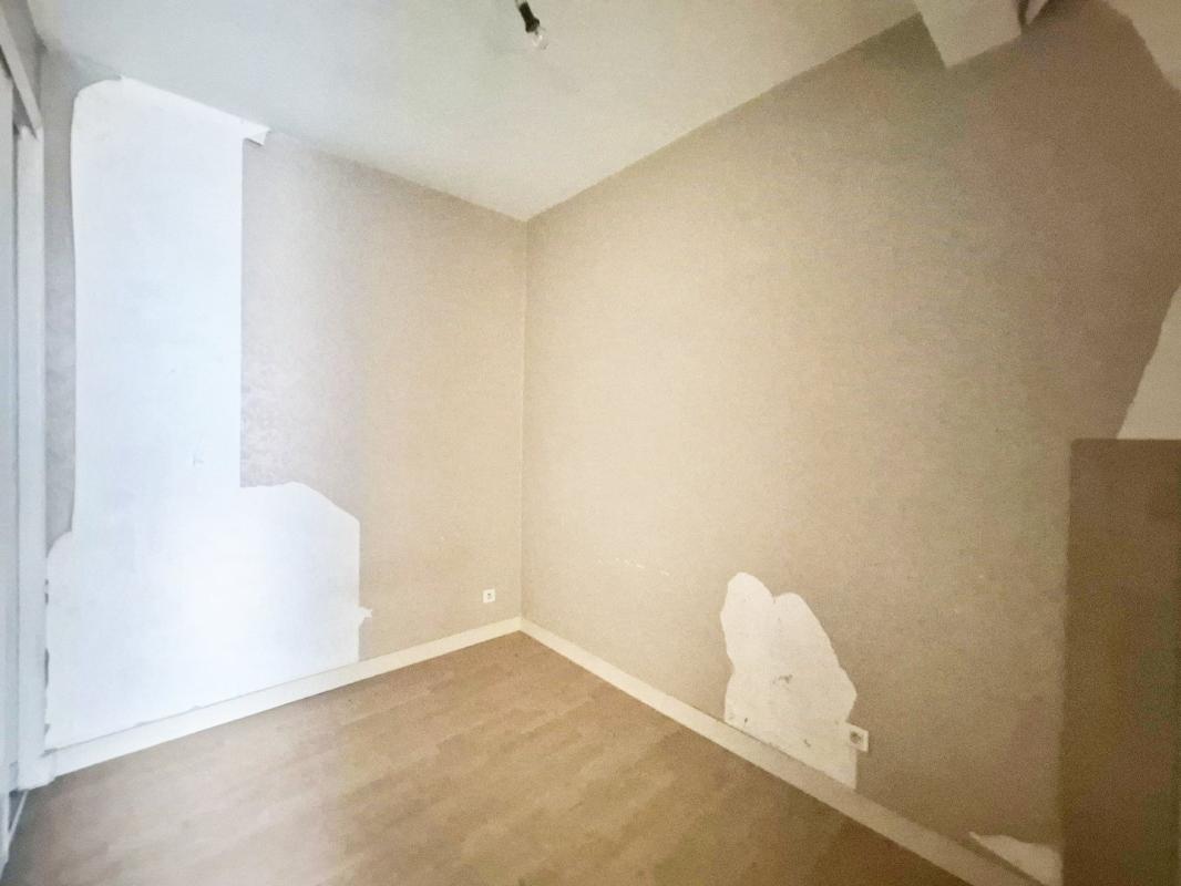 1 bedroom appartement a renover in Beziers, Hérault, France