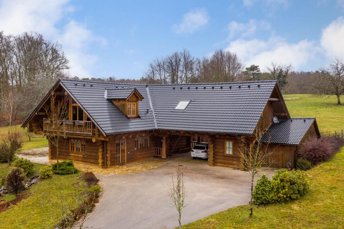 5 bedroom chalet in Saint Martin La Meanne, Corrèze, France