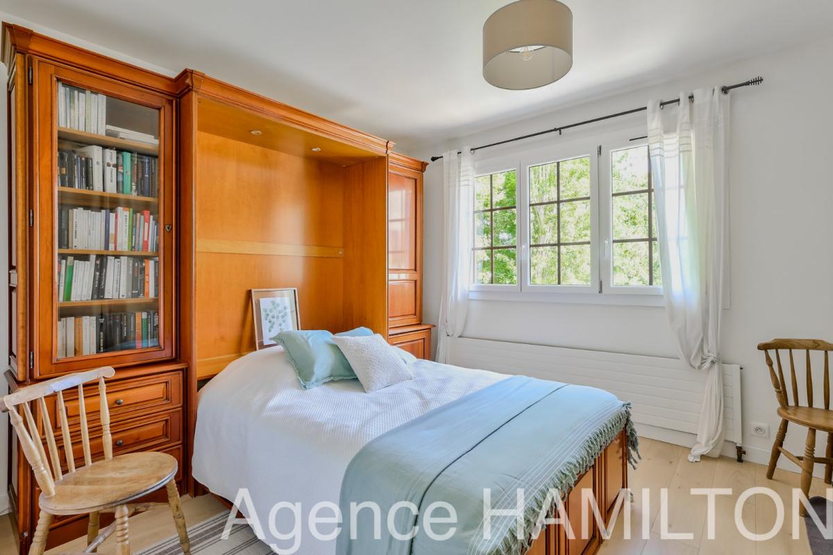 6 bedroom maison in L’etang La Ville, Yvelines, France