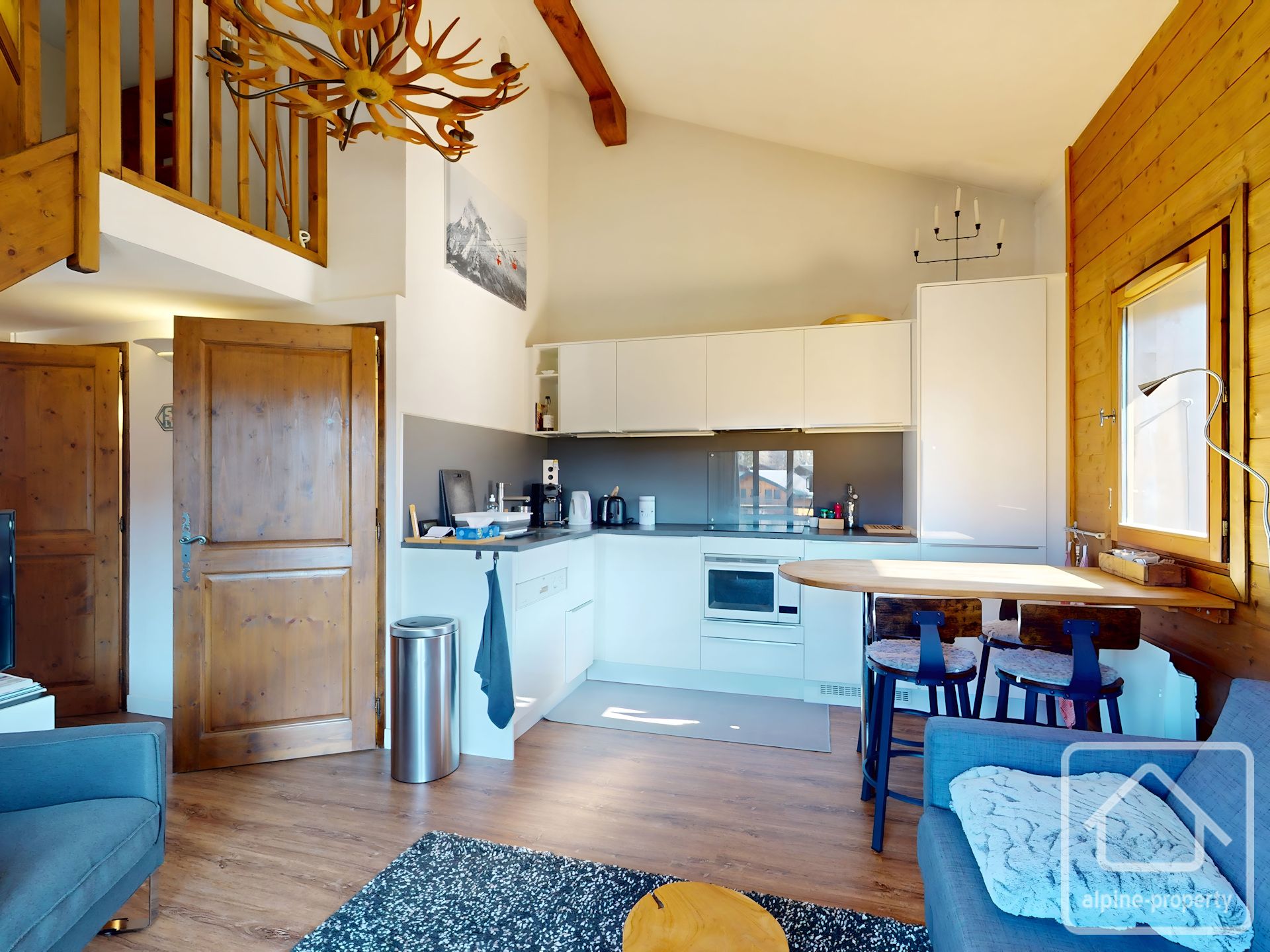 Renovated 44.62m² Two-bedroom Duplex Offering Stunning Valley Views And Pool Access On The Edge Of Samoëns Village, Just Steps From The Ski Bus. – APPTCASCADE