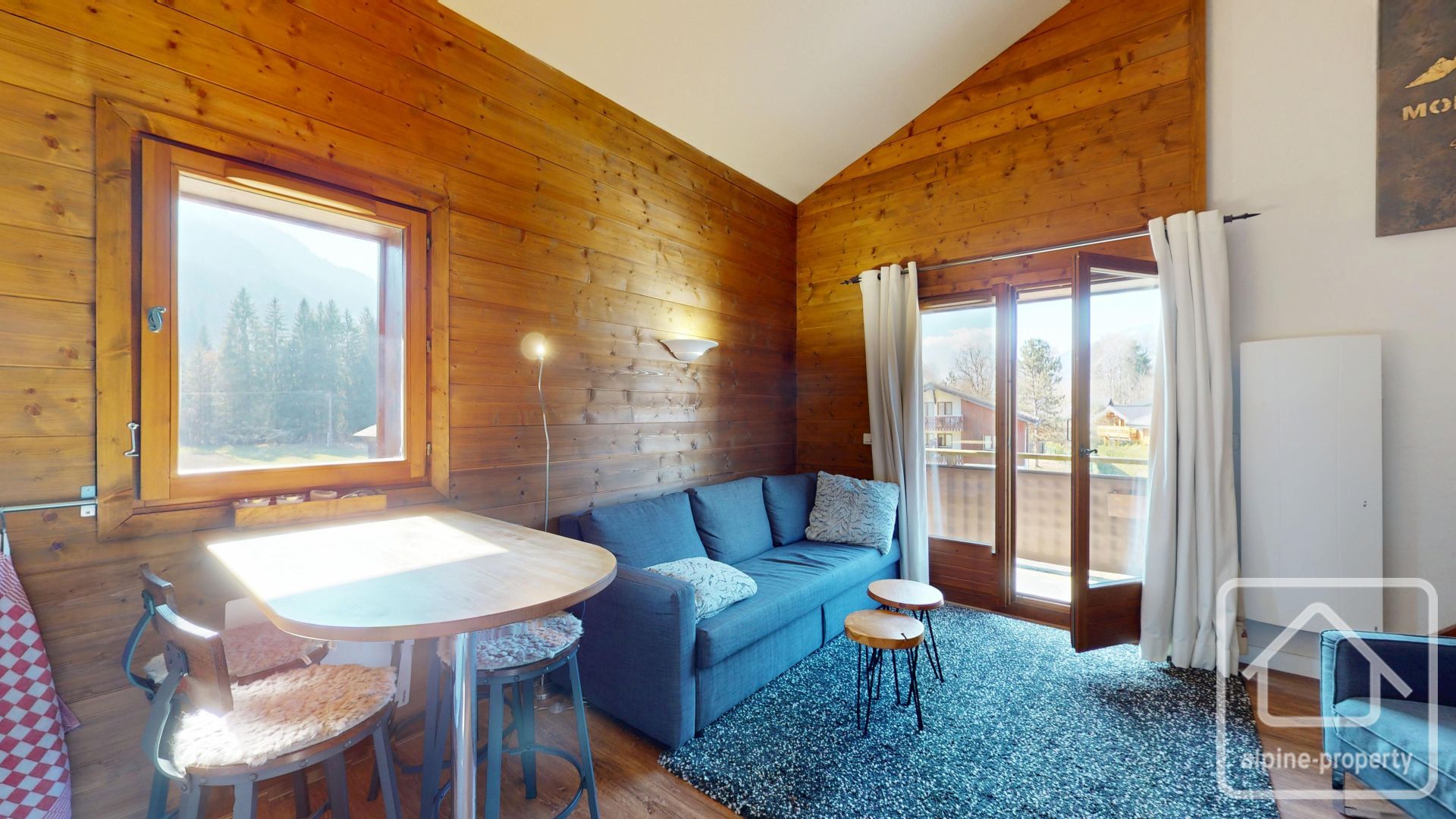 Renovated 44.62m² Two-bedroom Duplex Offering Stunning Valley Views And Pool Access On The Edge Of Samoëns Village, Just Steps From The Ski Bus. – APPTCASCADE