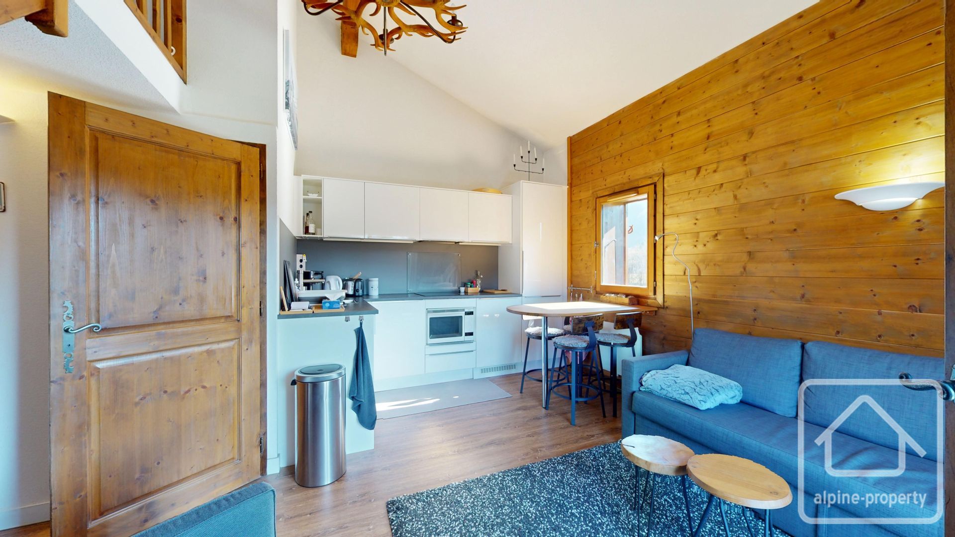 Renovated 44.62m² Two-bedroom Duplex Offering Stunning Valley Views And Pool Access On The Edge Of Samoëns Village, Just Steps From The Ski Bus. – APPTCASCADE