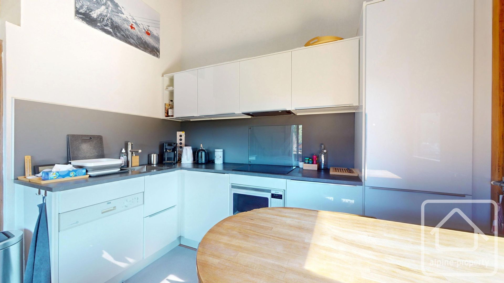 Renovated 44.62m² Two-bedroom Duplex Offering Stunning Valley Views And Pool Access On The Edge Of Samoëns Village, Just Steps From The Ski Bus. – APPTCASCADE