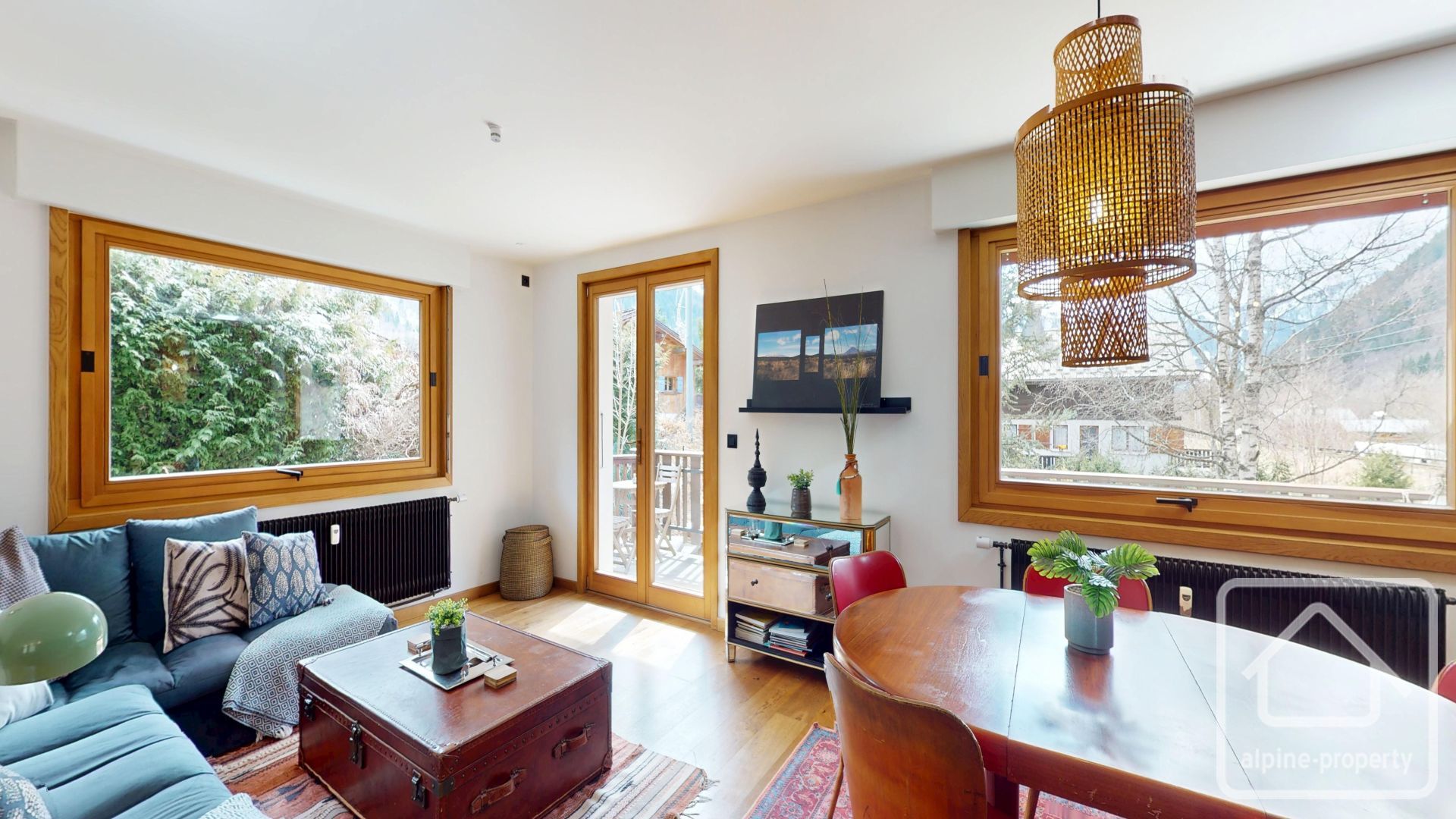 Two Bedroom Apartment In Chamonix Valley With Large Sunny Terrace, Private Parking Space And Shared Garden, One Hour From Geneva. – HIRONDELLE