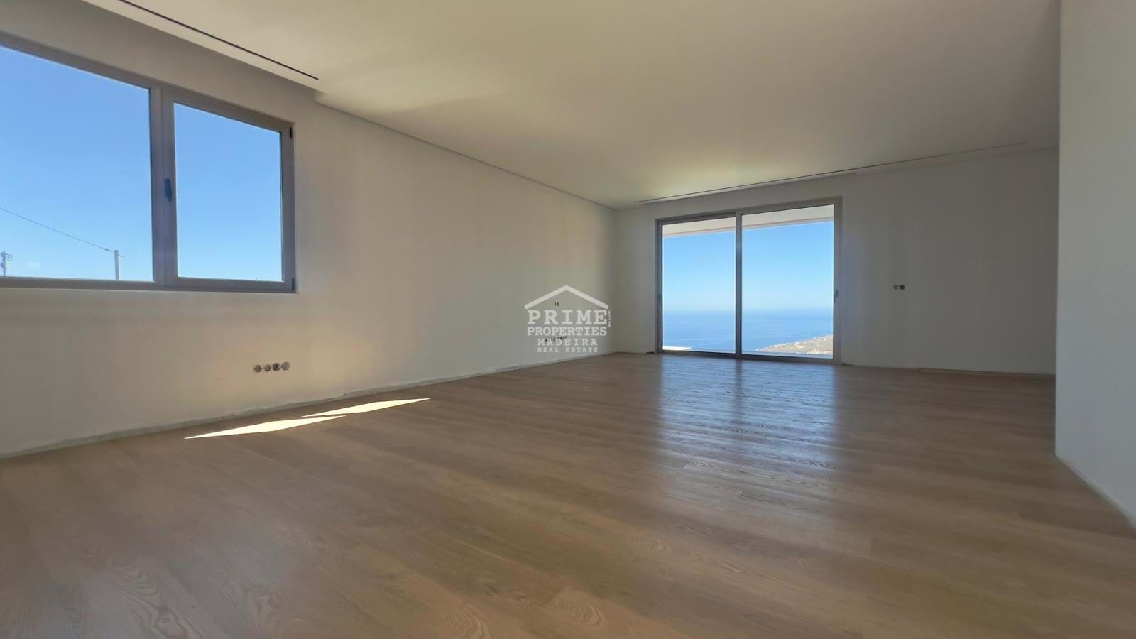 2 bedroom Villa in Arco Da Calheta, Ilha Da Madeira, Portugal – 1450