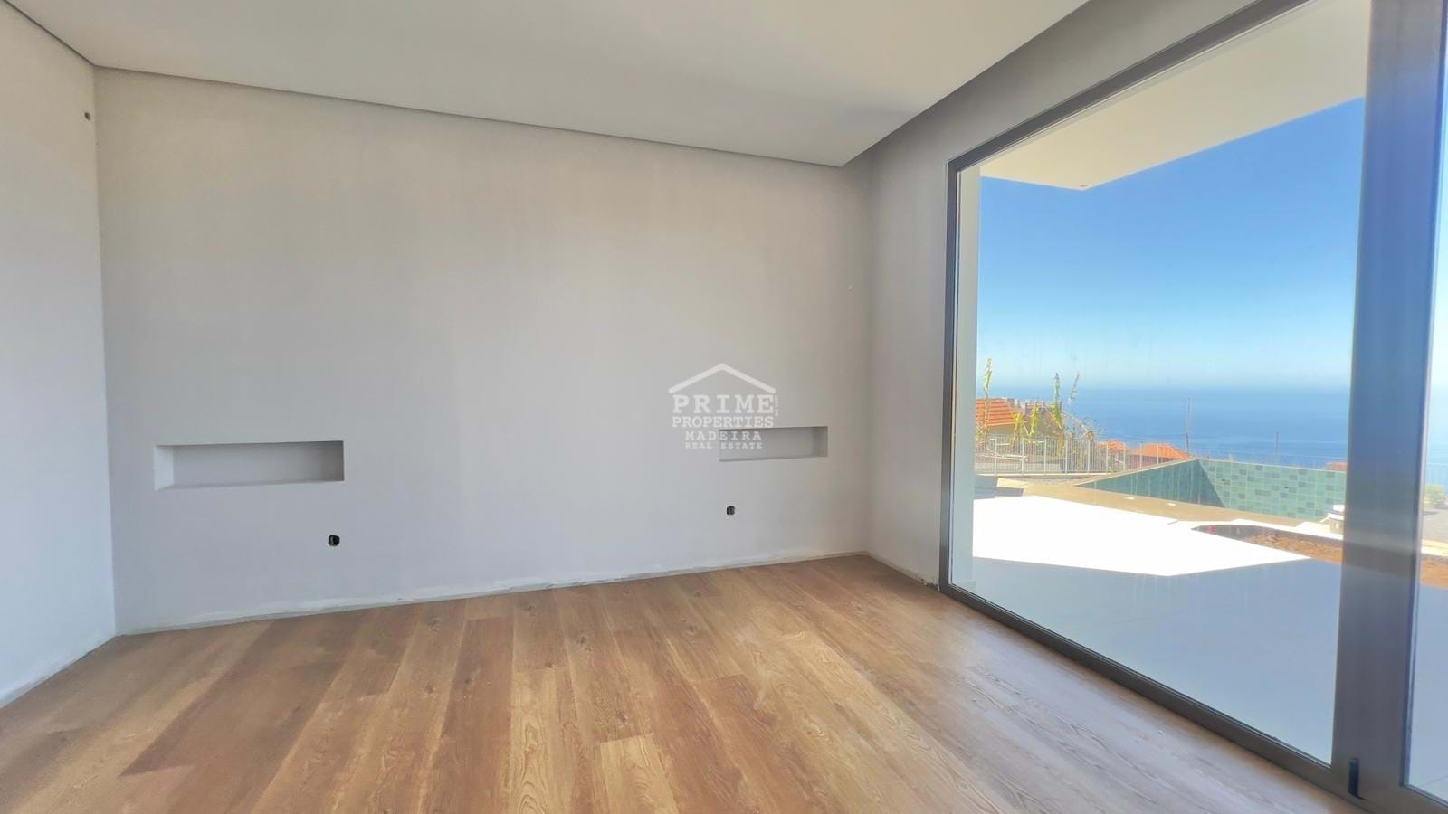 2 bedroom Villa in Arco Da Calheta, Ilha Da Madeira, Portugal – 1450