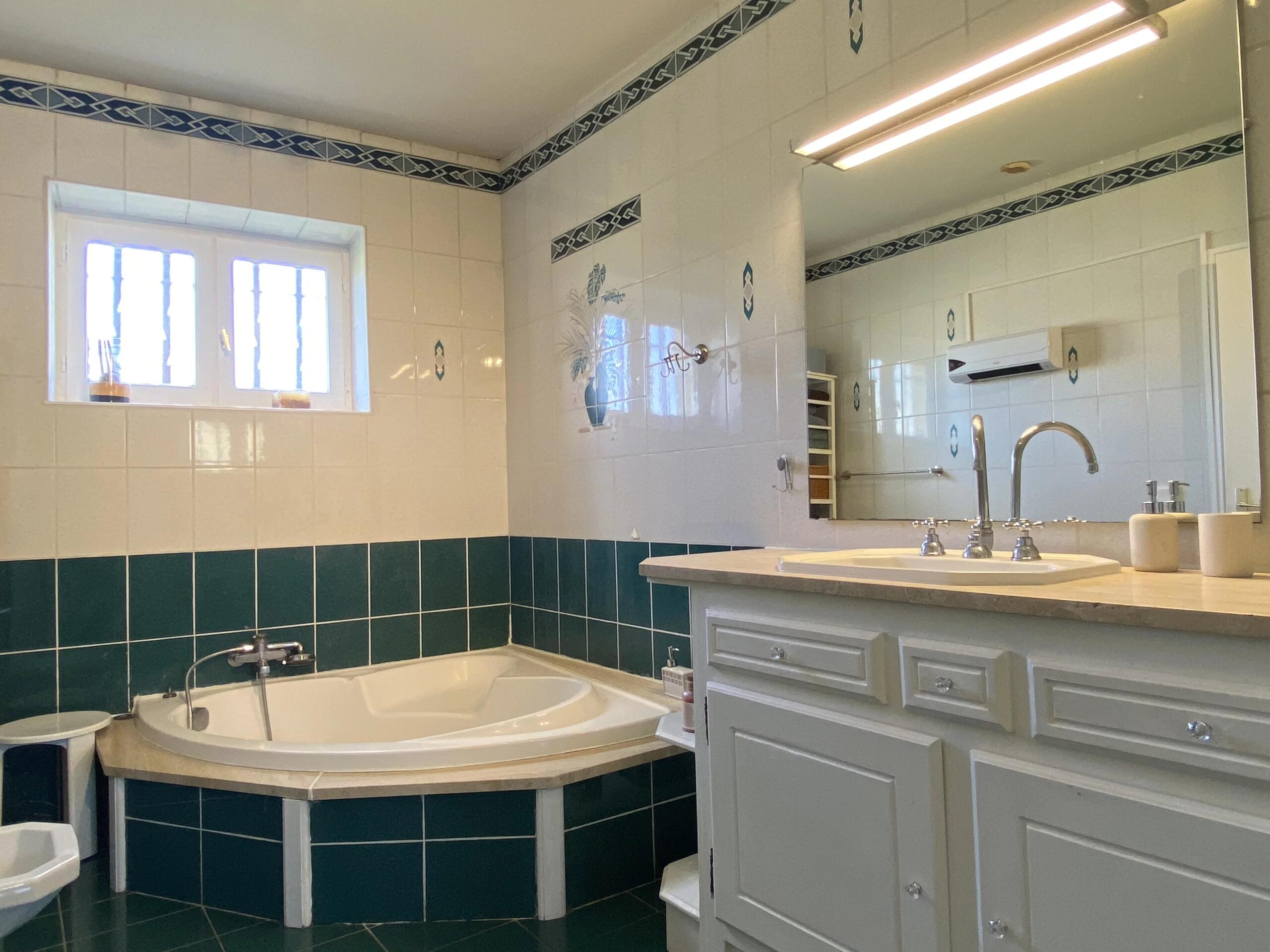 Charming stone house with pool in a peaceful setting near Montayral/Fumel, Aquitaine – France – BVI85036