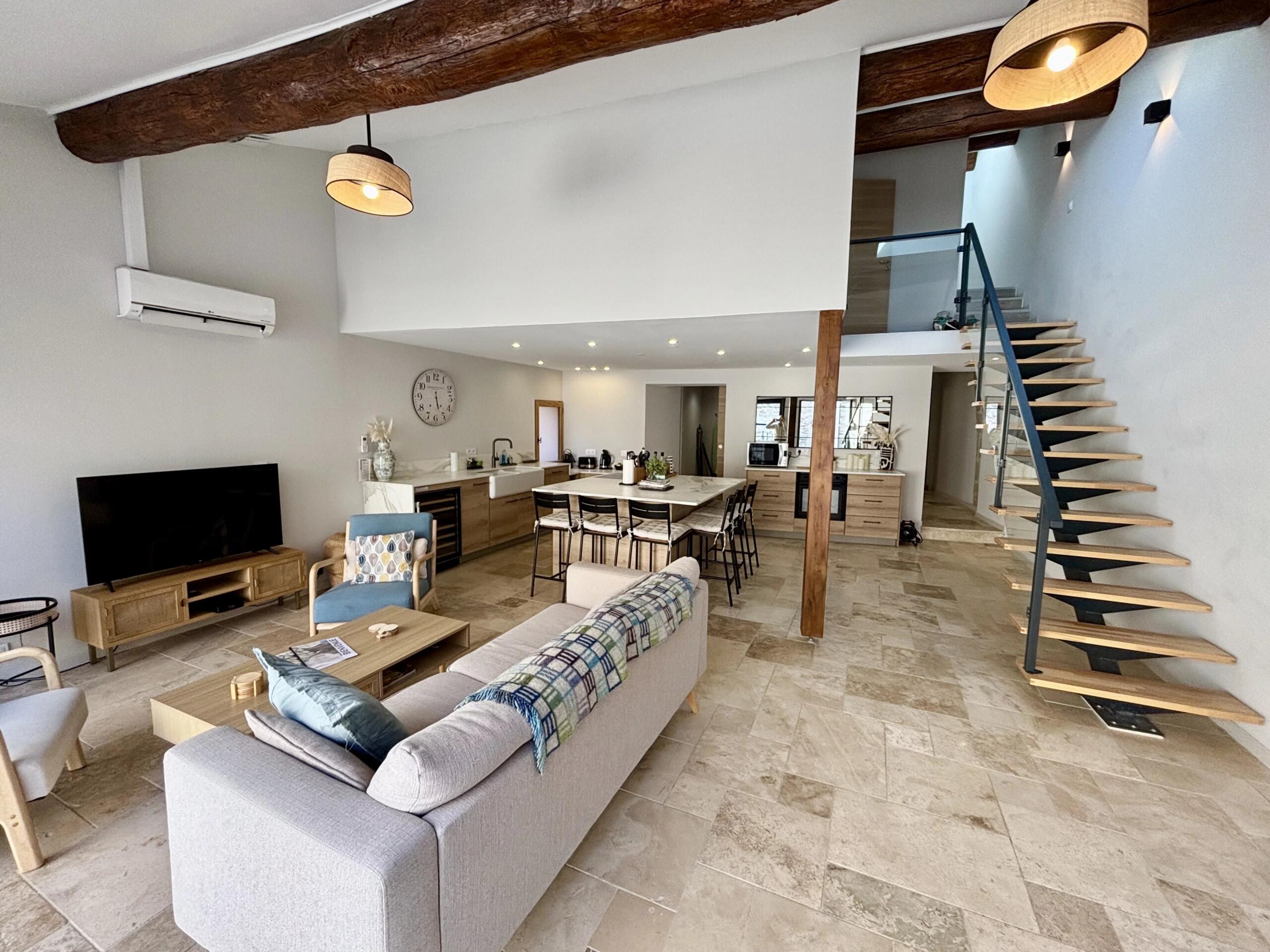 Boutique Luxury Living – Modern Design Meets Historic Charm, Languedoc-Roussillon – France – BVI84525